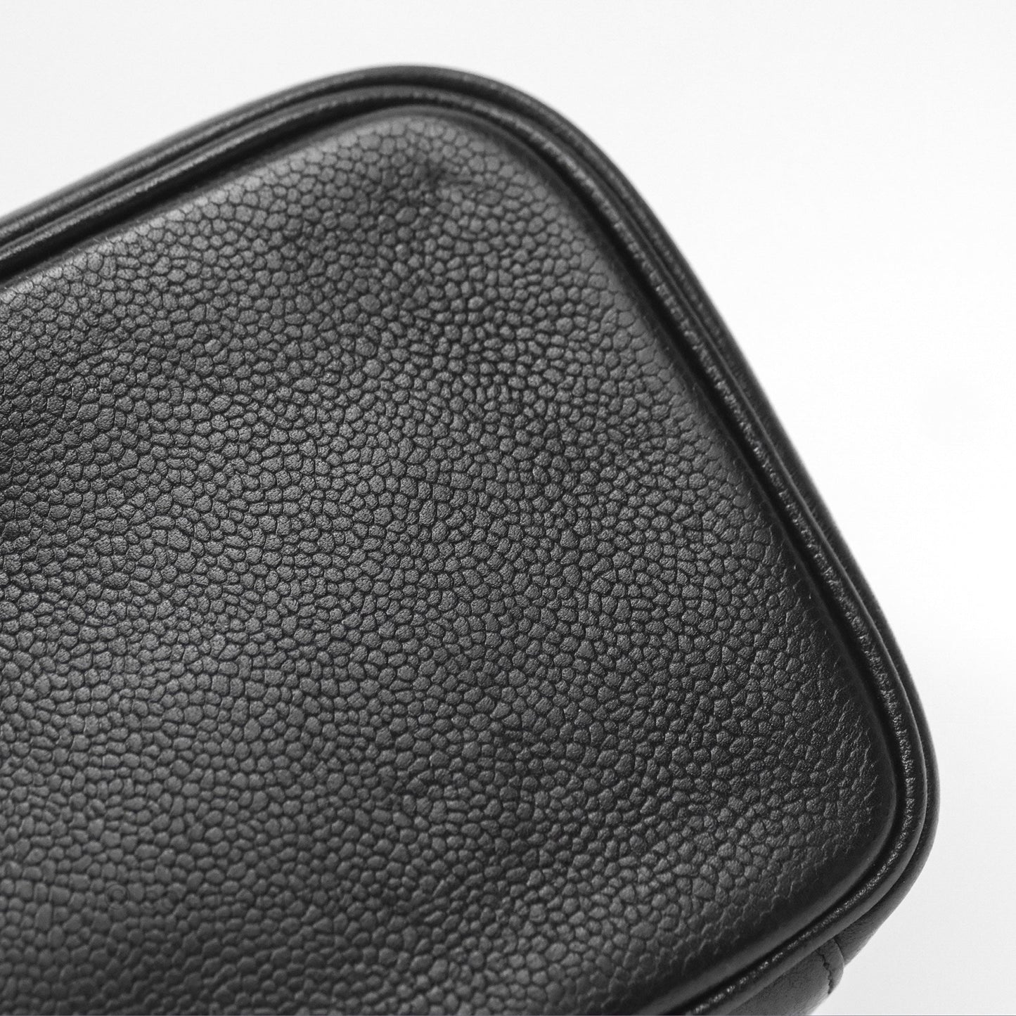 Chanel Vintage Vanity Case Black Caviar Gold Hardware