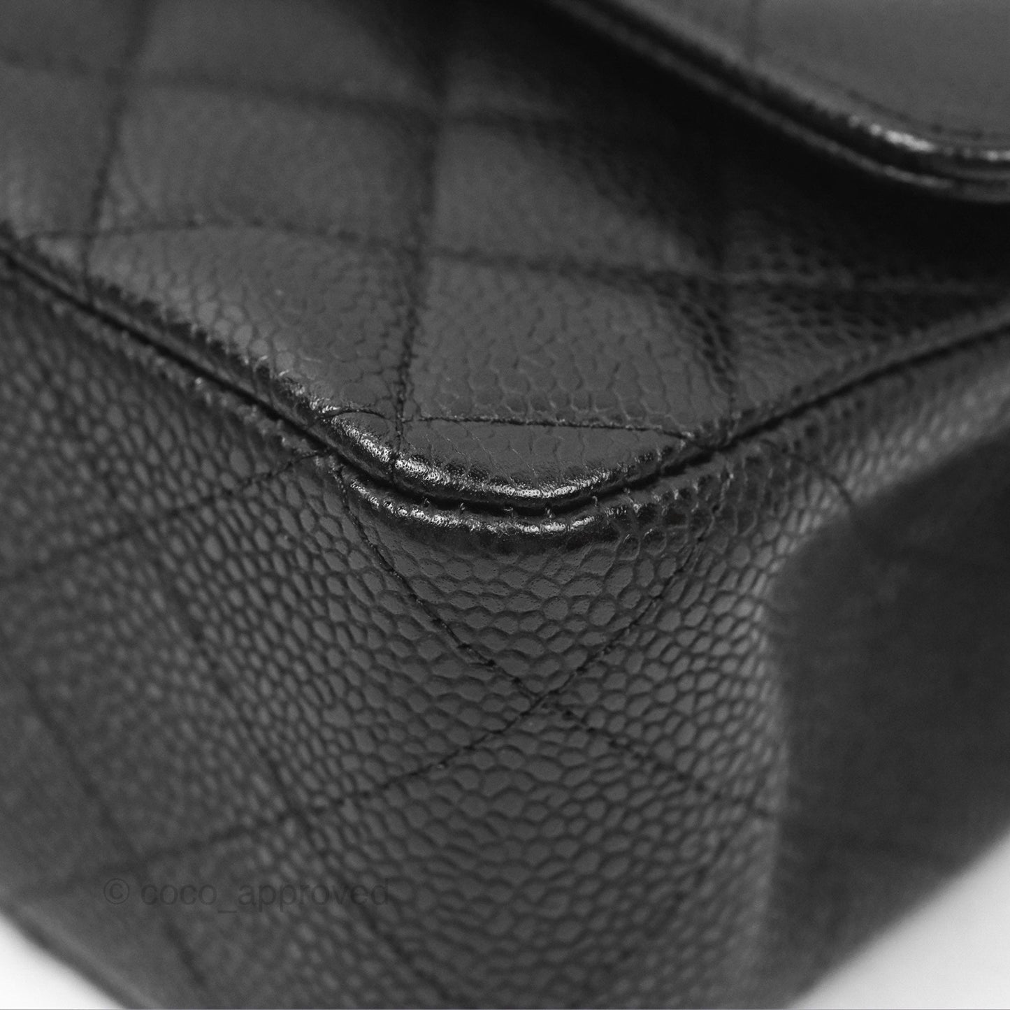 Chanel Classic M/L Medium Flap Quilted Black Caviar Gold Hardware