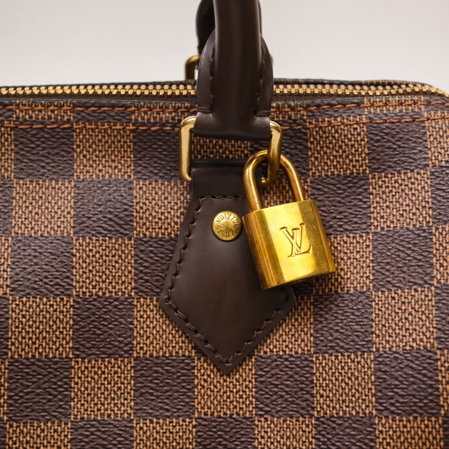 Louis Vuitton Speedy 25 Damier Canvas Gold Hardware