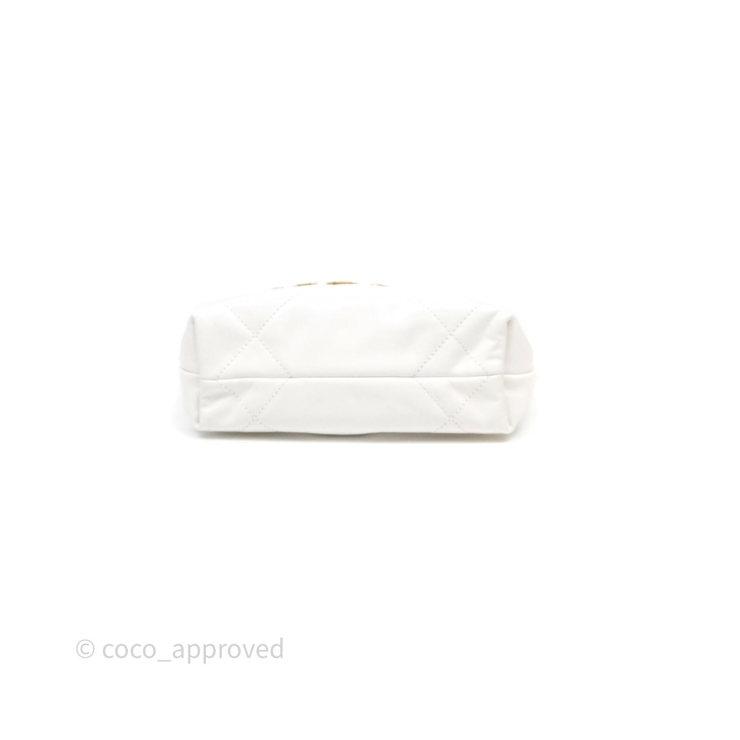 Chanel 22 Mini Bag White Shiny Crumpled Calfskin