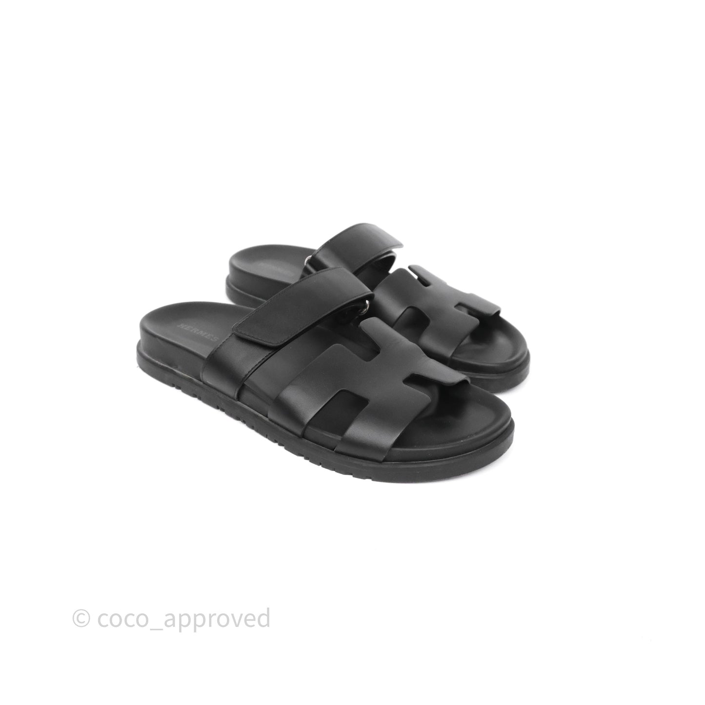 Hermès Chypre Sandal Calfskin Black Size 39