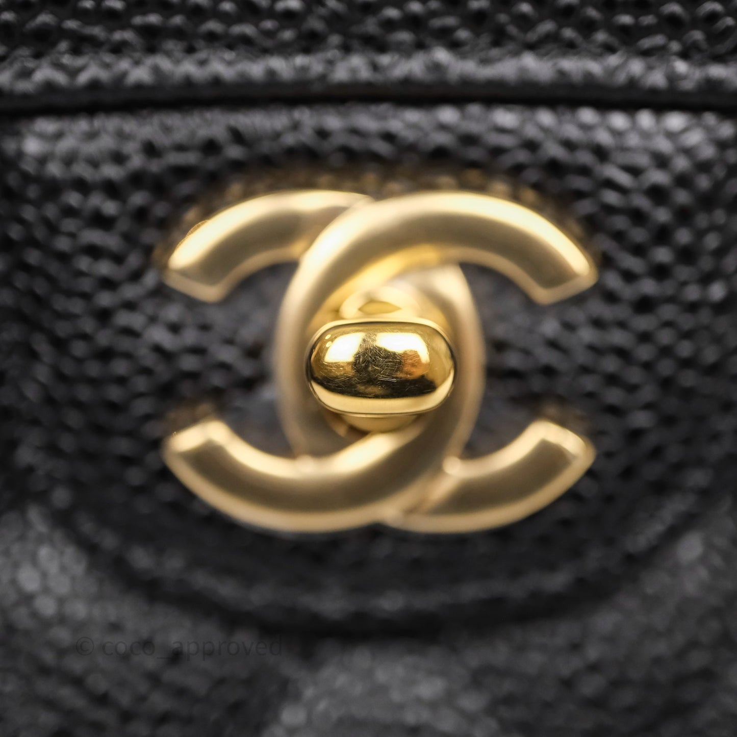 Chanel Classic M/L Medium Flap Quilted Black Caviar Gold Hardware
