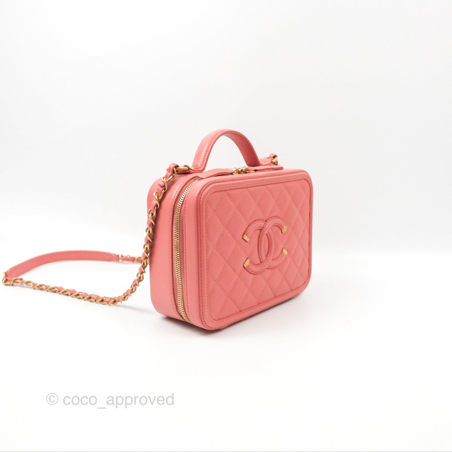 Chanel Quilted Medium CC Filigree Vanity Case Pink Caviar Gold Hardware