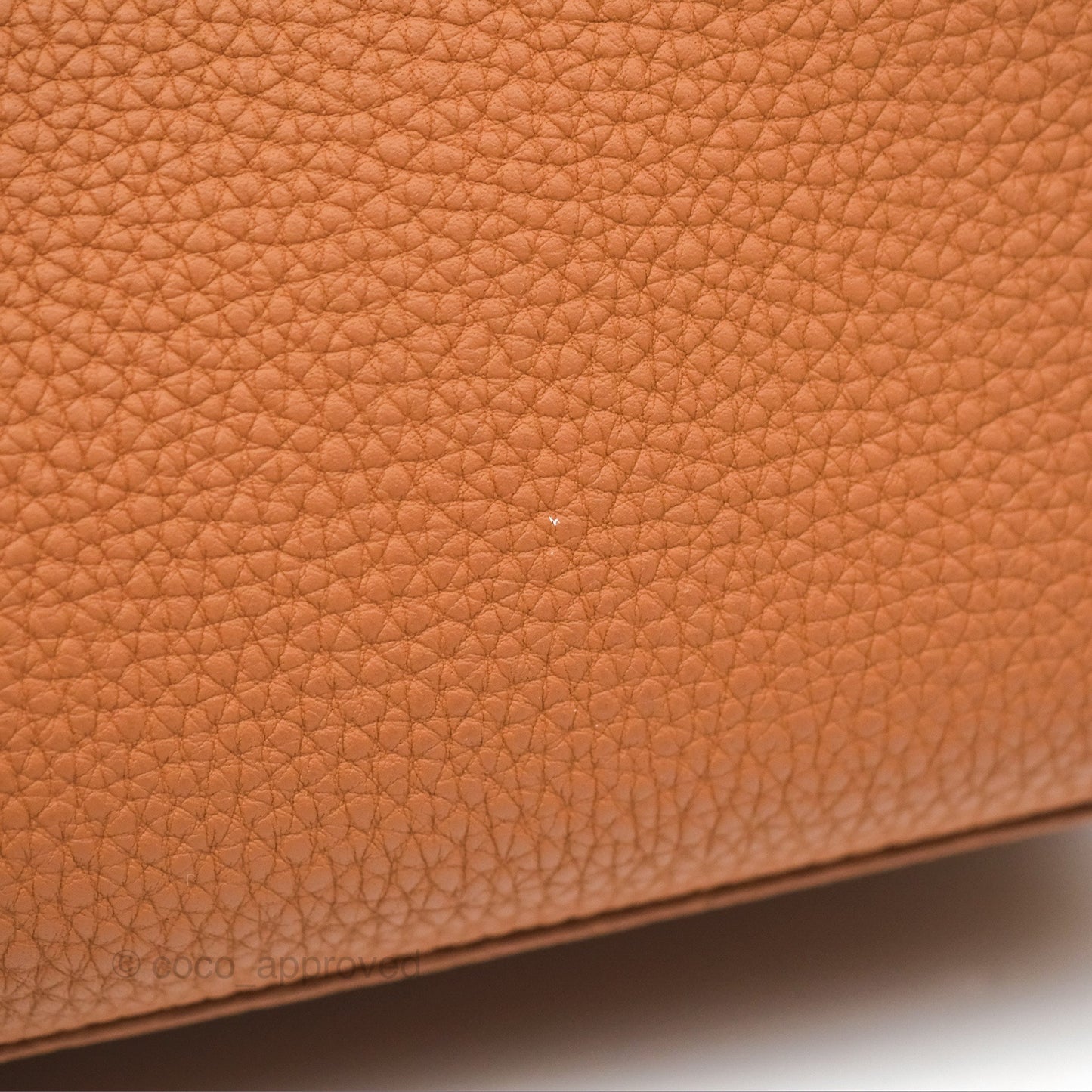 Hermès Kelly 28 Retourne Gold Togo Gold Hardware