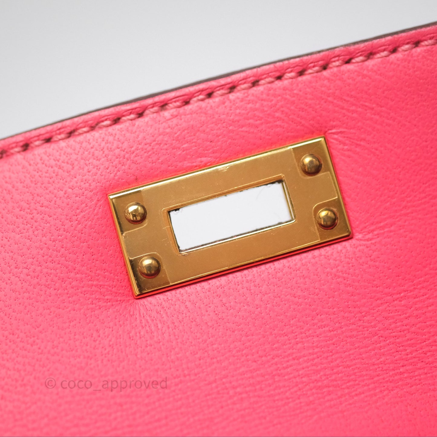 Hermès Mini Kelly II Rose Lipstick U5 Chevre Mysore Gold Hardware
