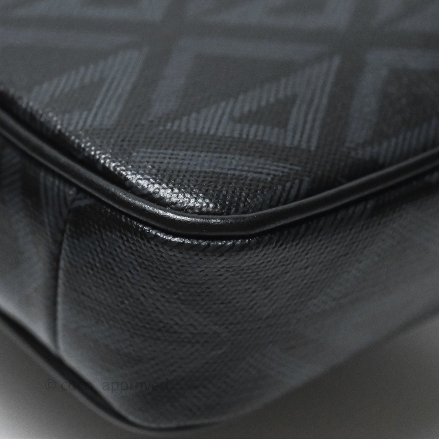 Christian Dior Mini Dior Hit the Road Messenger Flag Bag