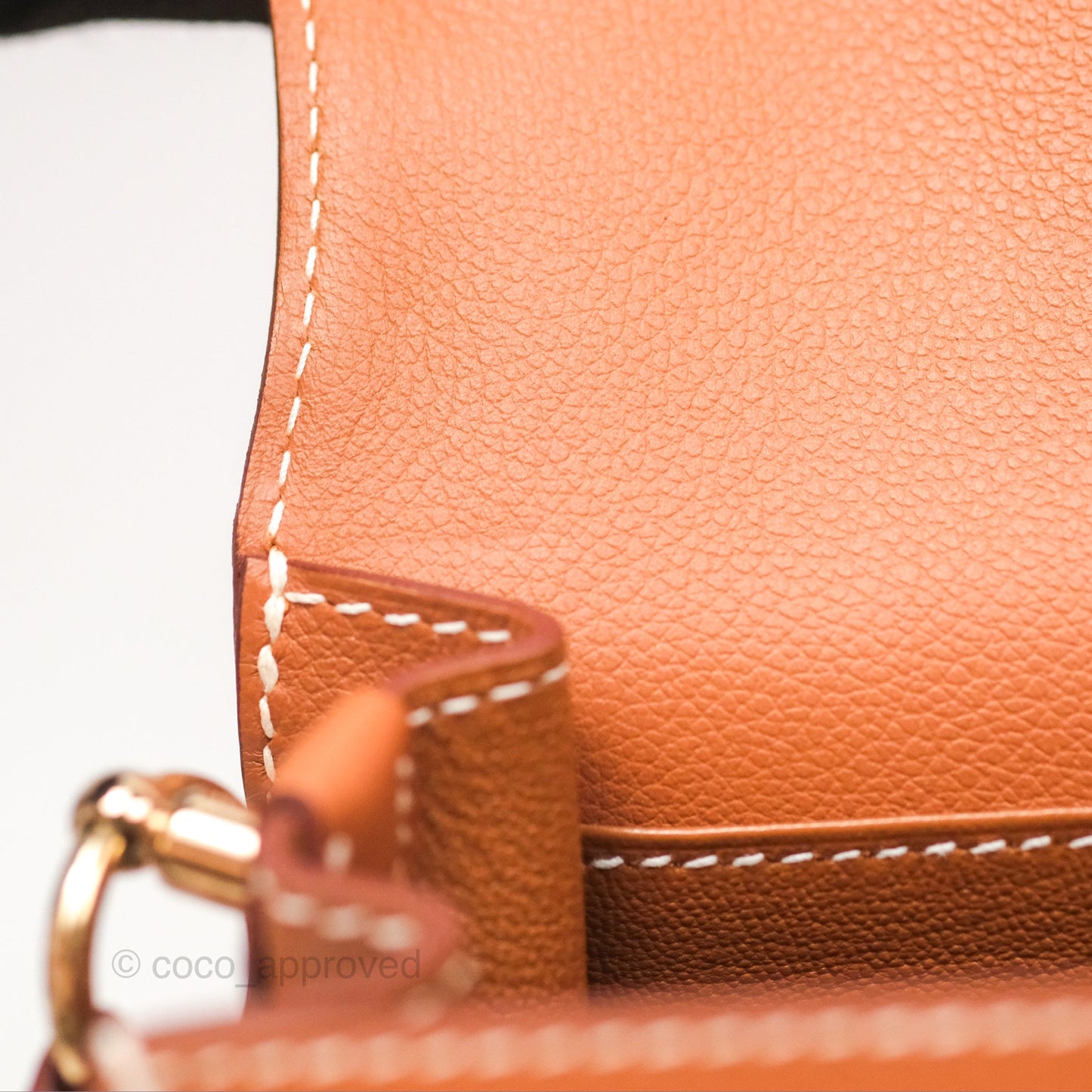 Hermès Roulis 23 Gold Evercolor Gold Hardware