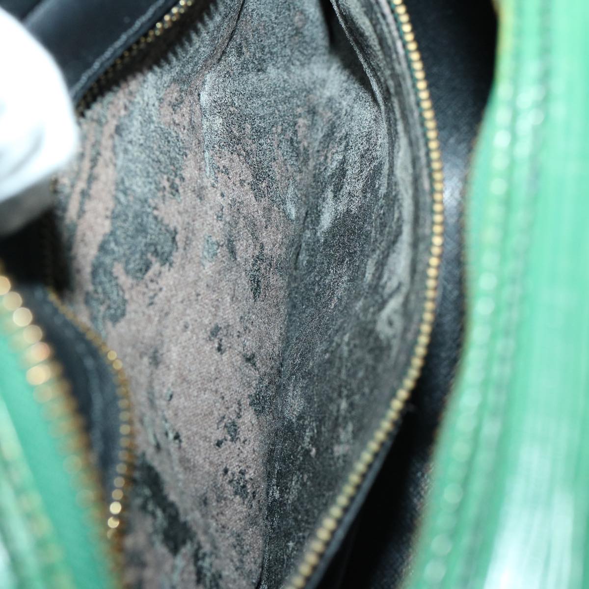 LOUIS VUITTON Epi Jeune Fille MM Shoulder Bag Green M52154 LV 66524