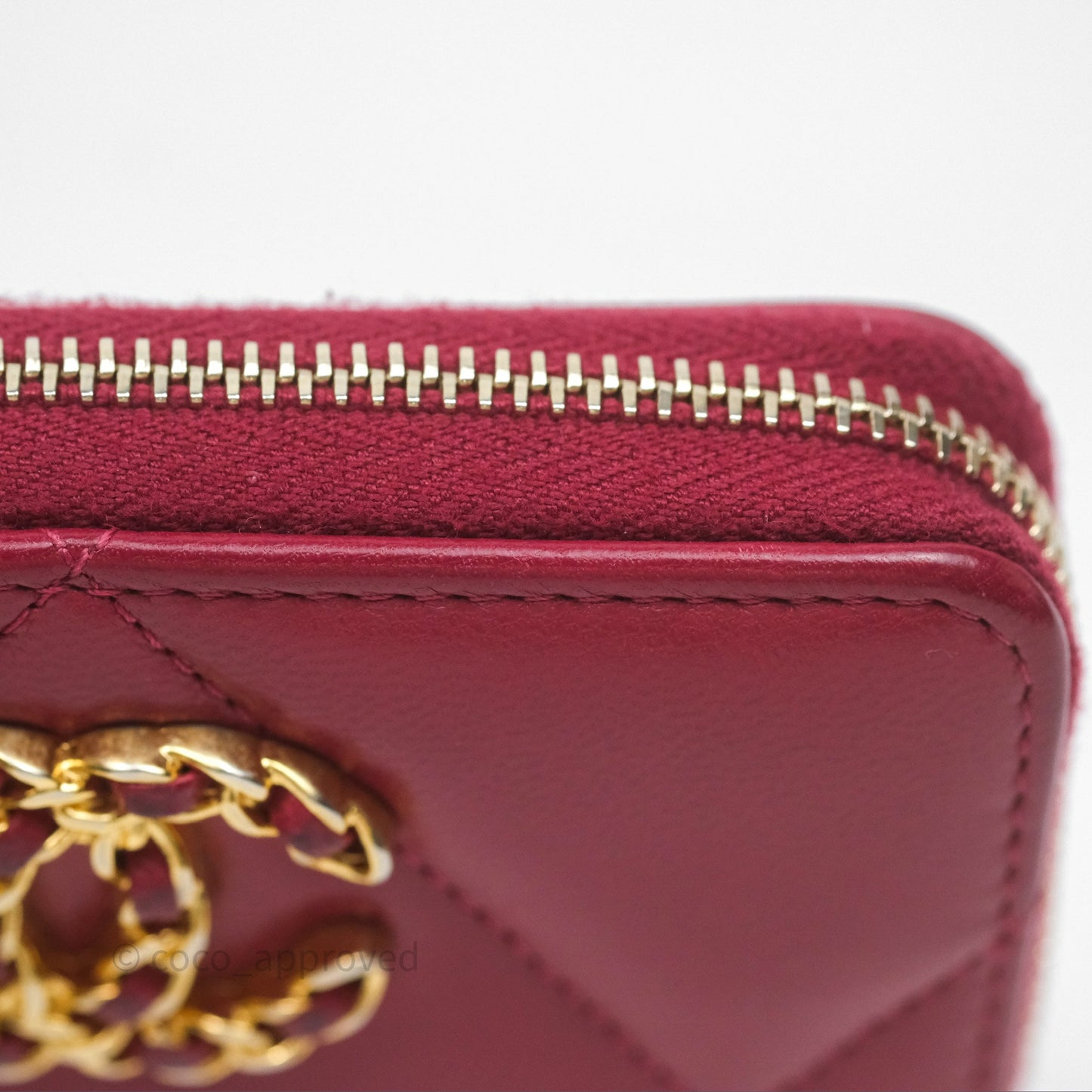 Chanel 19 Zip Card Holder Pink Lambskin Gold Hardware