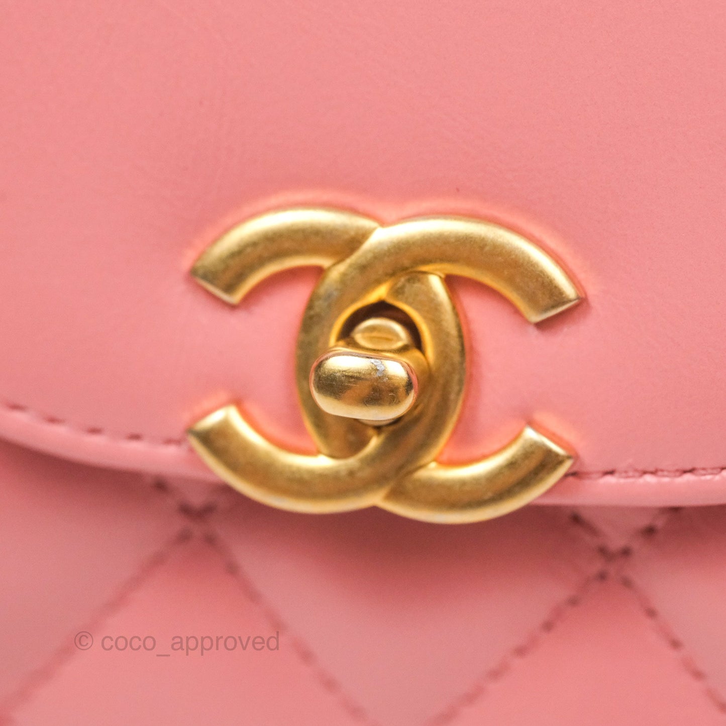 Chanel Kelly Bag Quilted Pink Shiny Calfskin Aged Gold Hardware