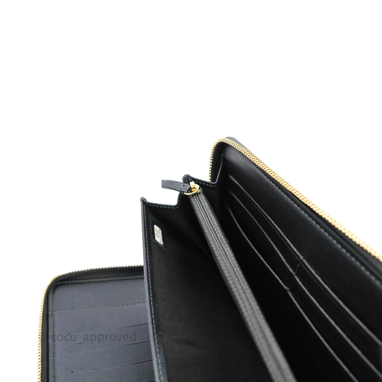 Chanel Quilted Zip Around Travel Wallet Iridescent Black Caviar Gold Hardware 19S