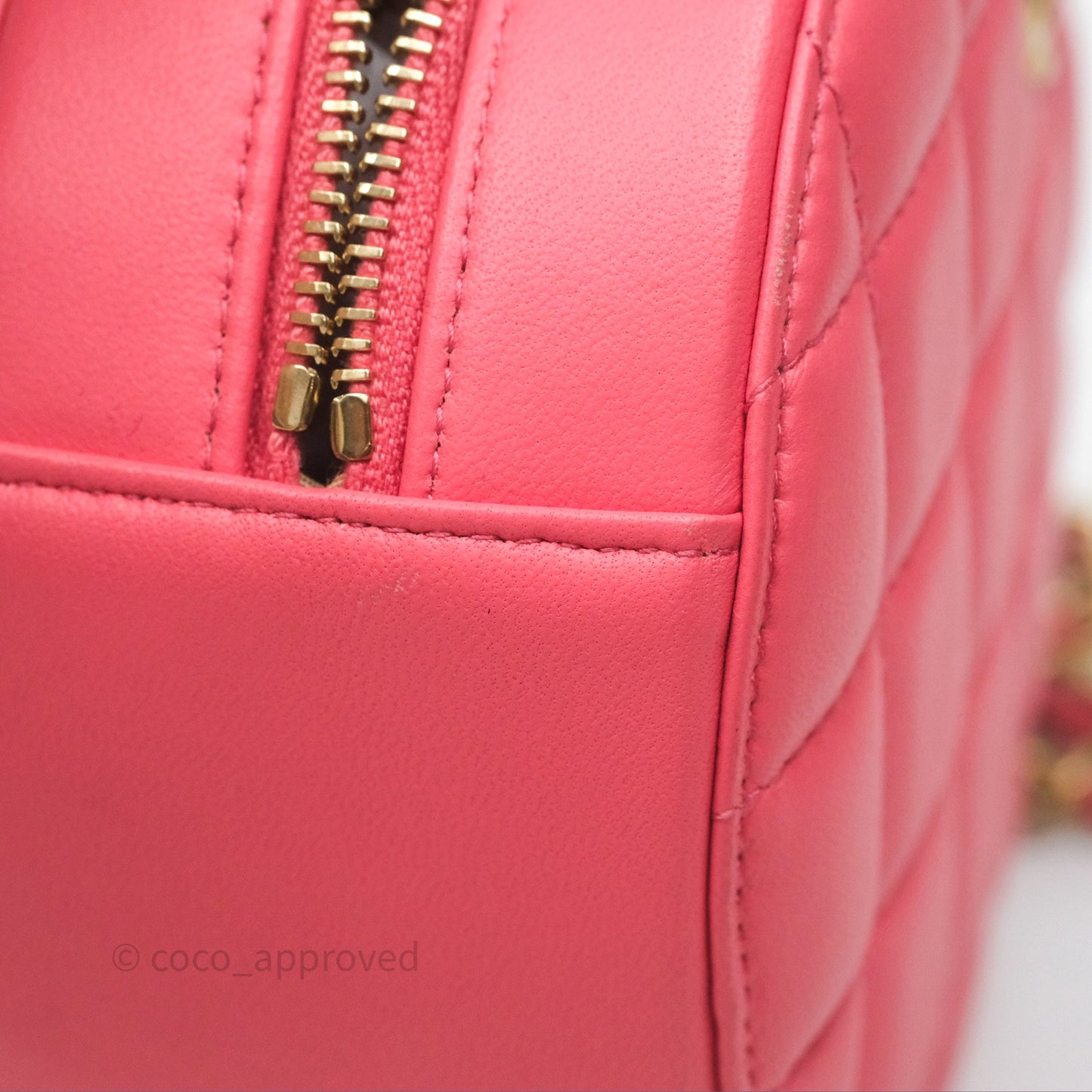 Chanel Quilted Pearl Crush Round Clutch With Chain Pink Lambskin Aged Gold Hardware