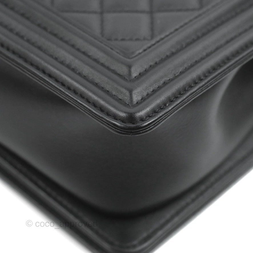 Chanel Quilted Medium Boy Black Calfskin Aged Gold Hardware
