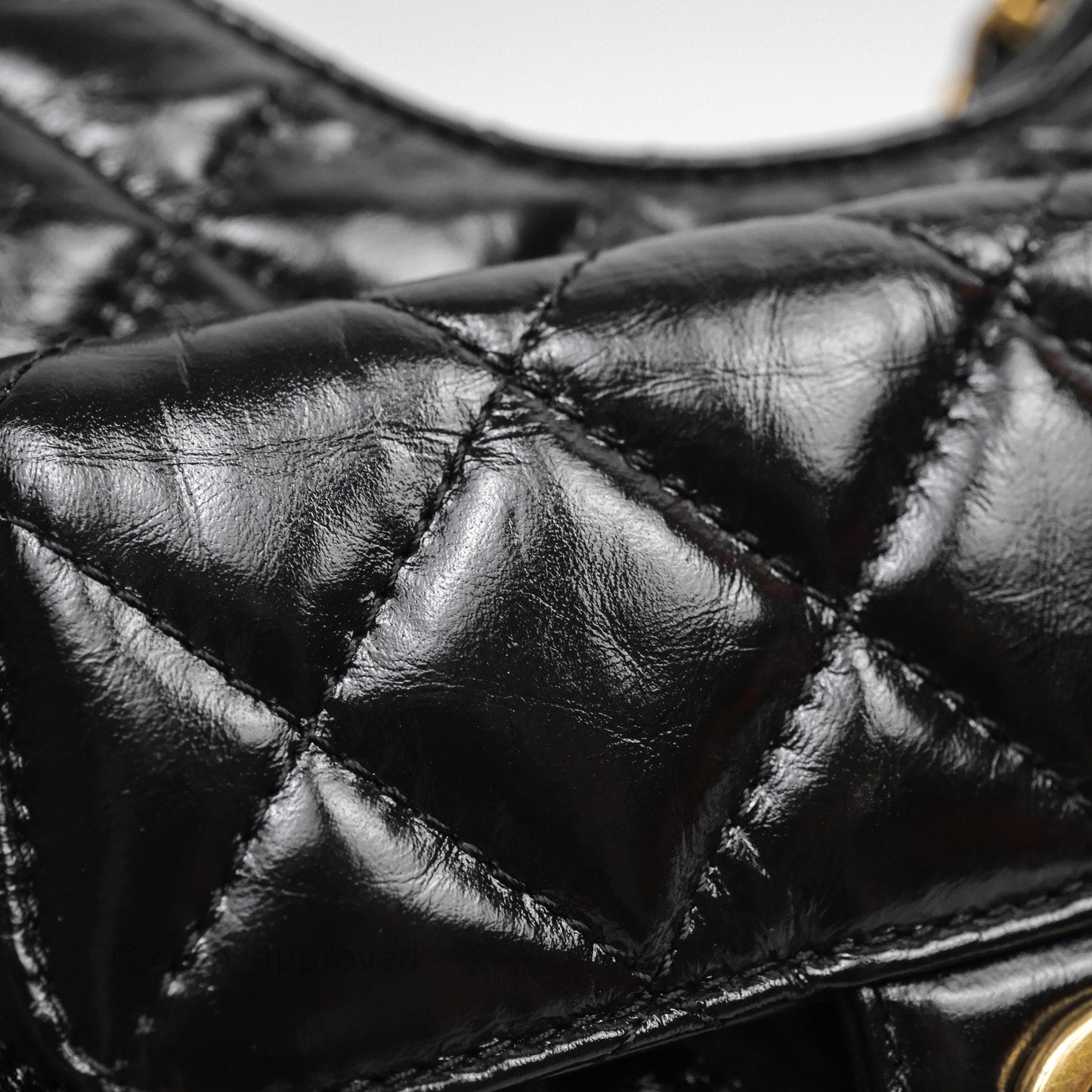Chanel Small Wavy CC Hobo Black Shiny Crumpled Calfskin Aged Gold Hardware 23C