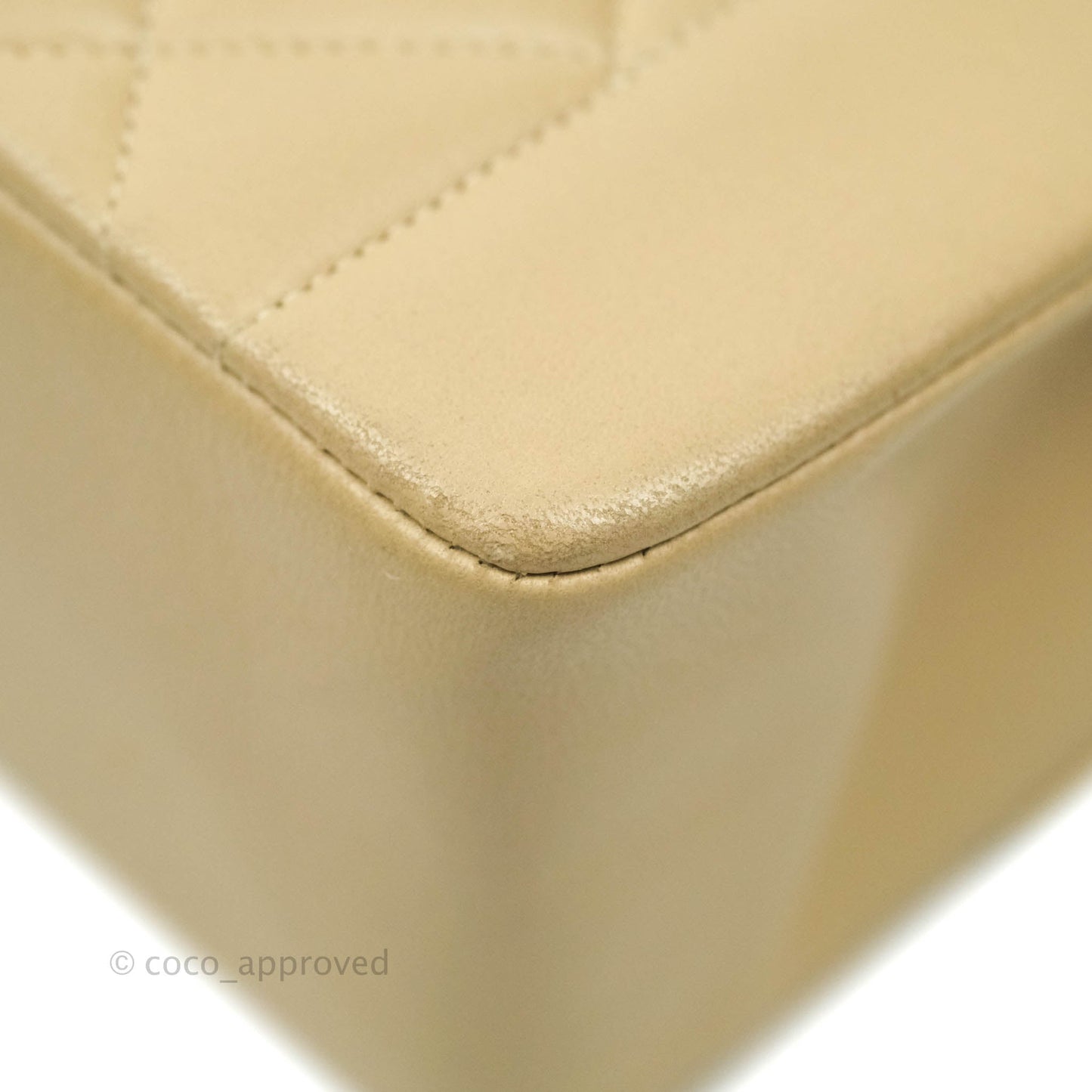 Chanel Vintage Small Quilted Classic Diana Flap Bag Beige Lambskin 24K Gold Hardware