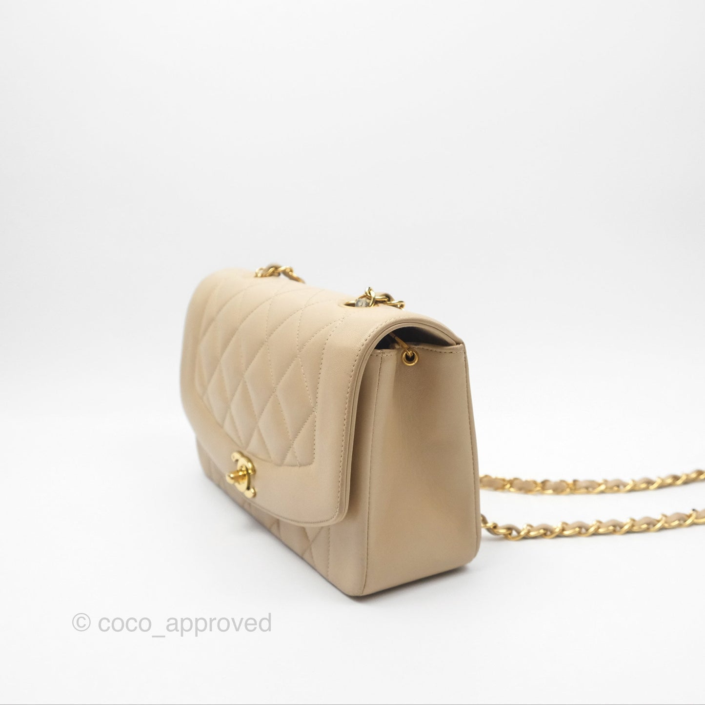 Chanel Vintage Small Quilted Classic Diana Flap Bag Beige Lambskin 24K Gold Hardware