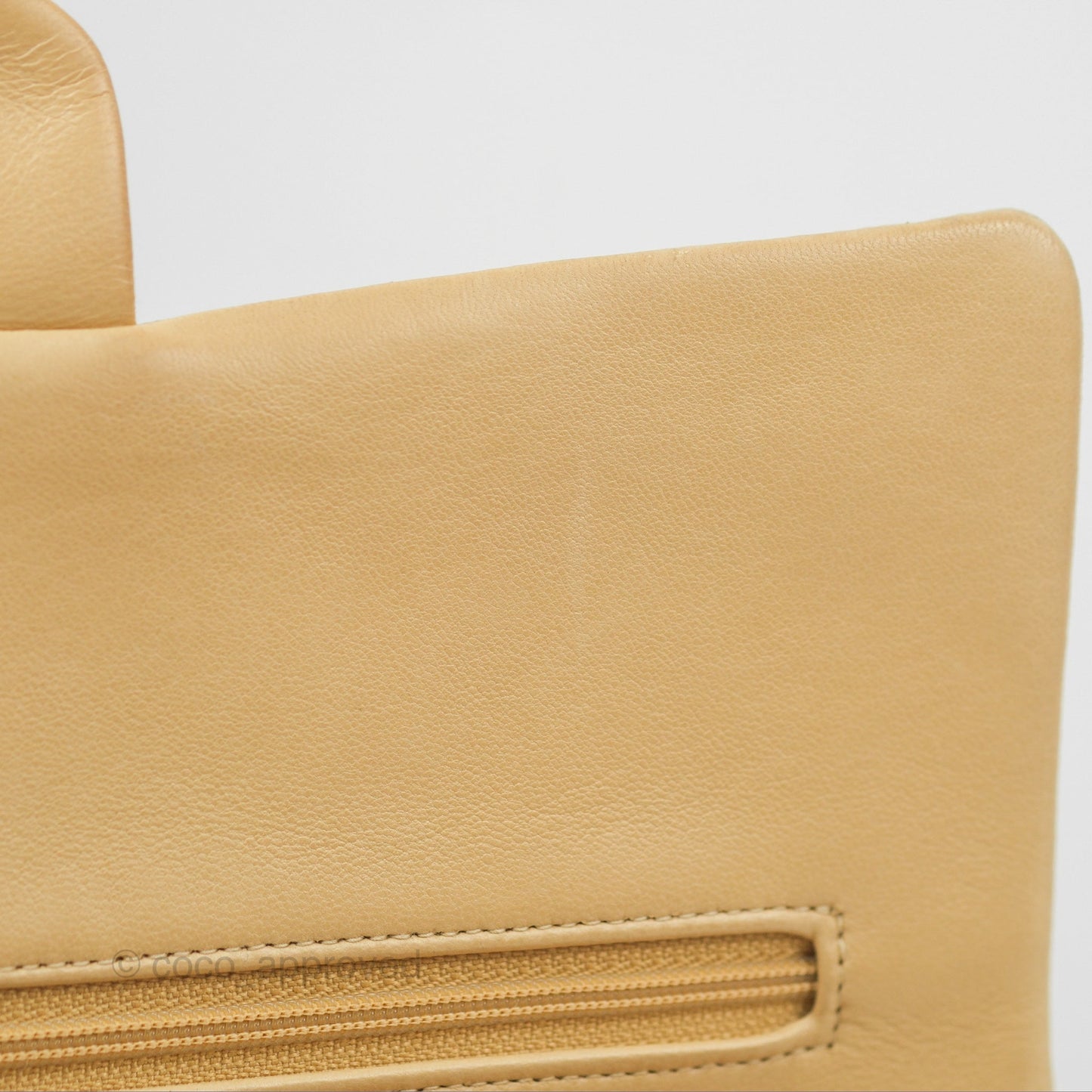 Chanel Vintage Medium Classic Flap Beige Lambskin 24K Gold Hardware