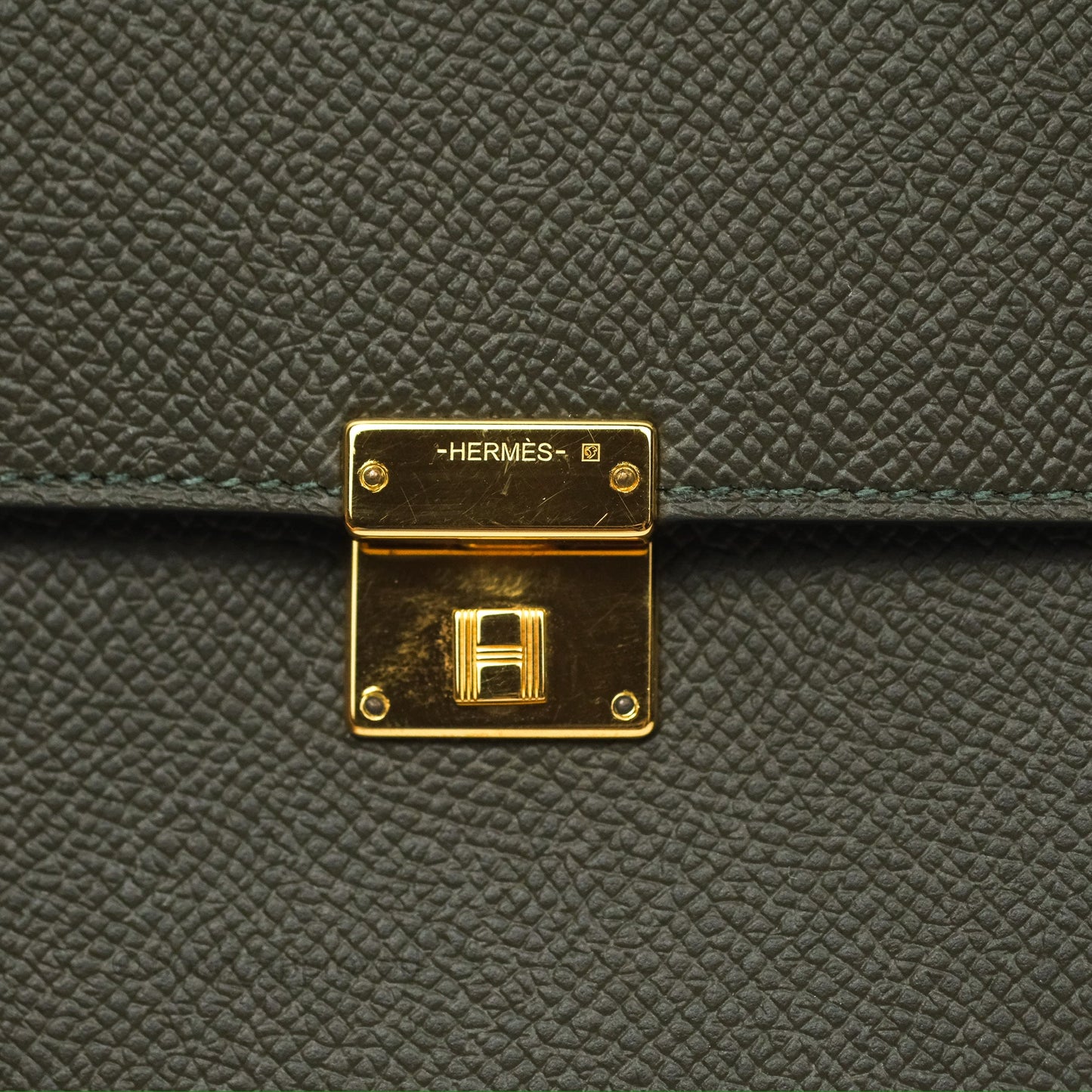 Hermès Clic 16 Wallet On Chain Vert De Gris Epsom Gold Hardware