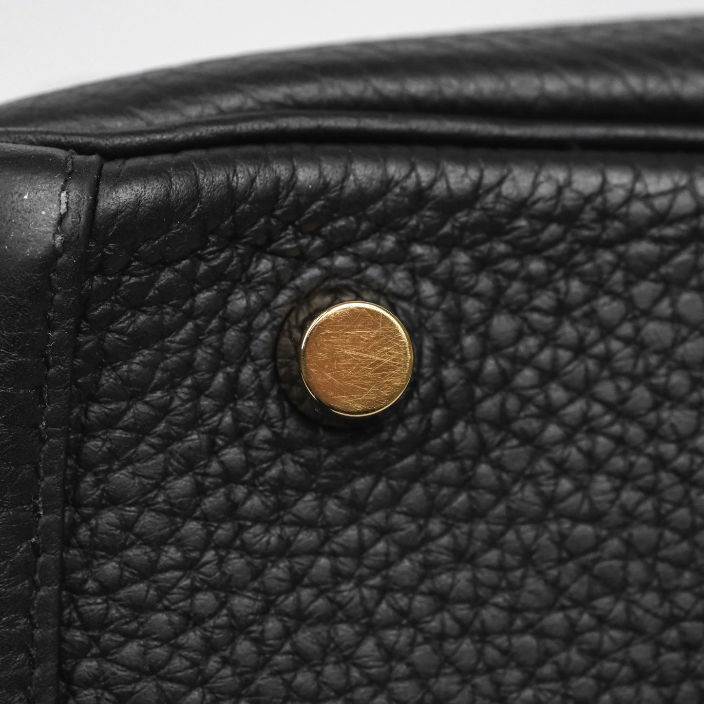 Hermès Lindy 30 Black Noir 89 Clemence Gold Hardware