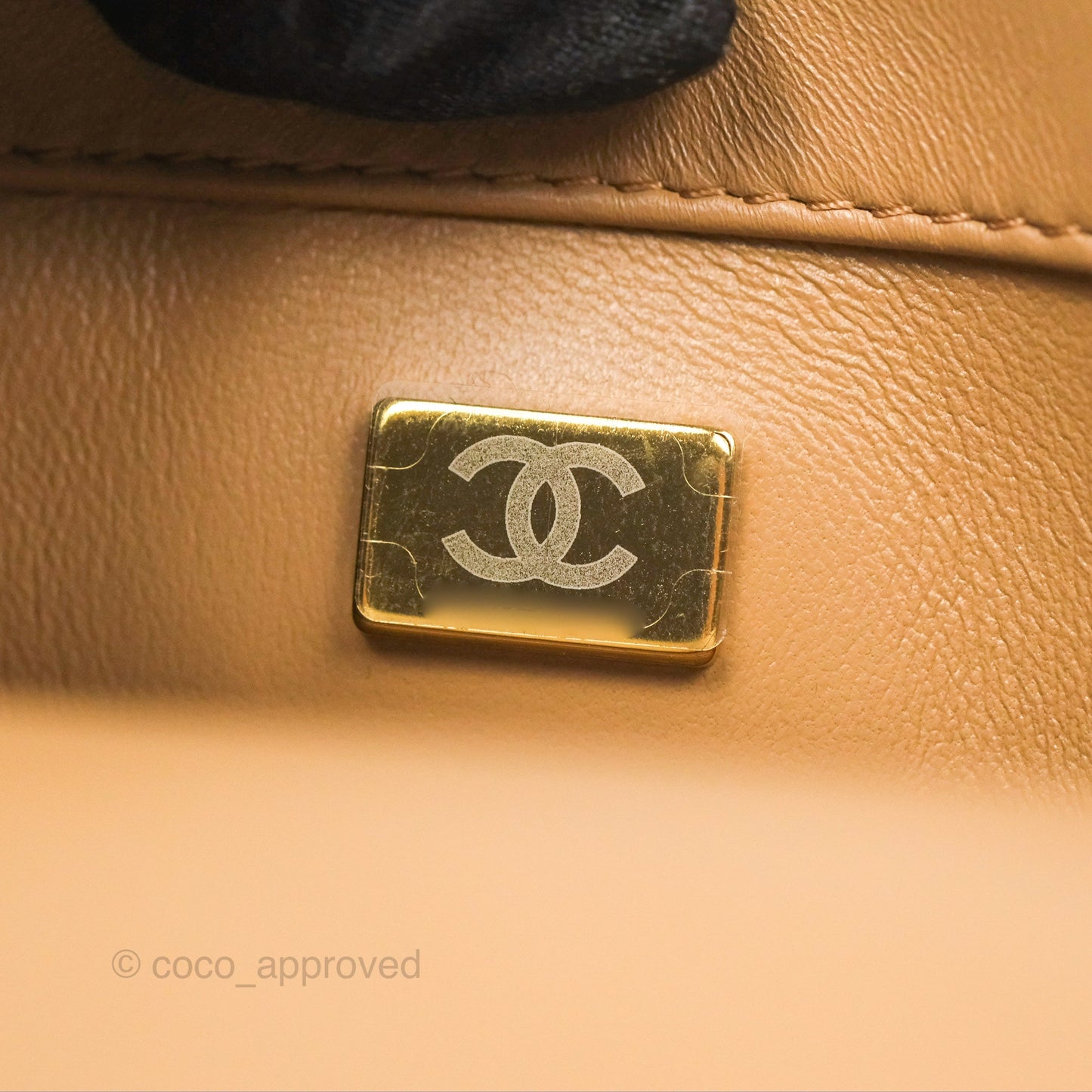 Chanel Mini Flap Bag With Heart CC Charm Beige Lambskin Aged Gold Hardware 22B