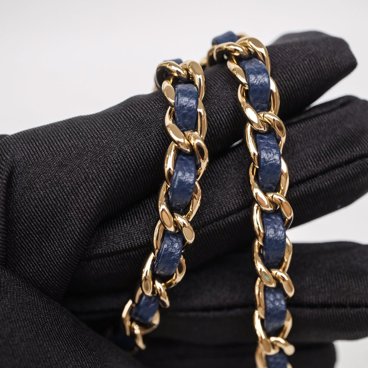 Chanel Quilted Small CC Filigree Vanity Case Navy Caviar Gold Hardware