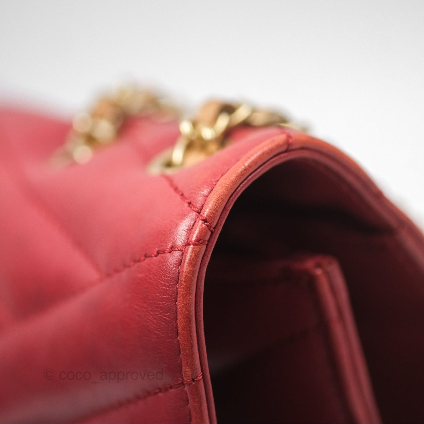 Chanel Chevron Shoulder Bag Red Calfskin Aged Gold Hardware