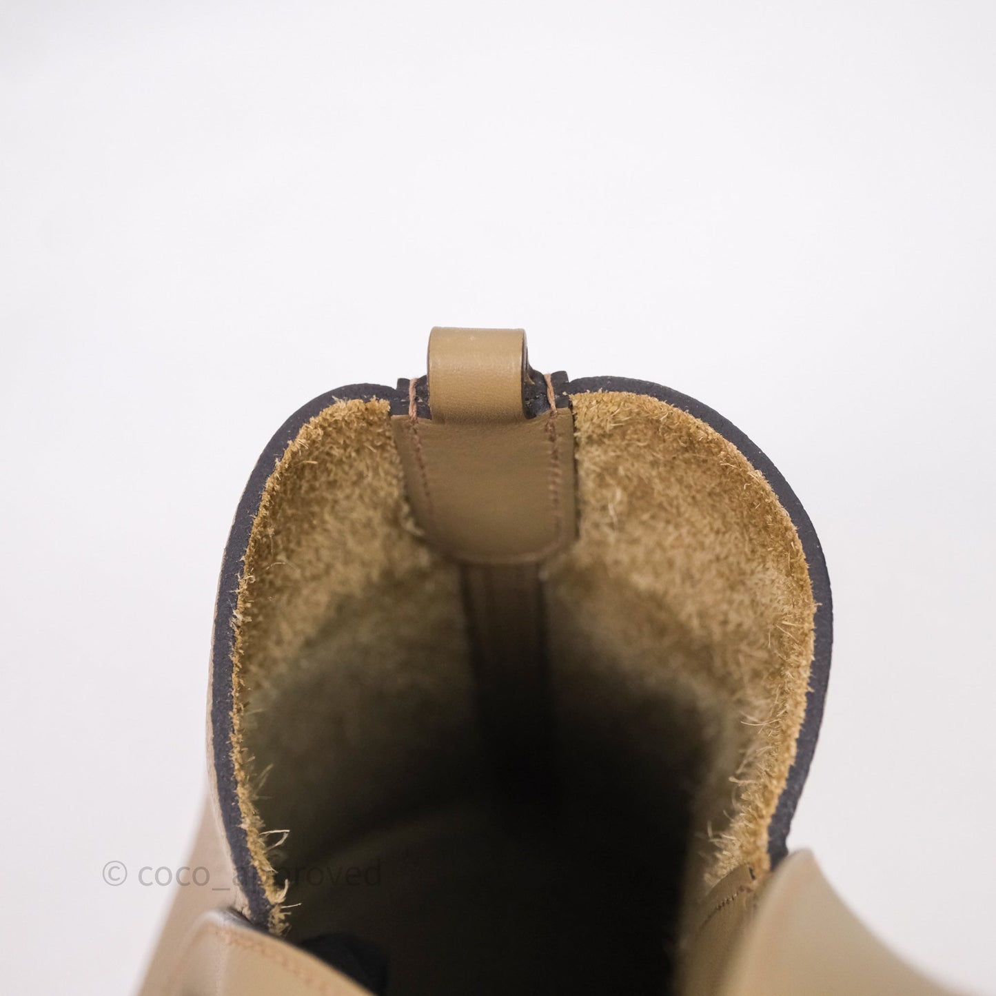 Hermès In-The-Loop 18 Beige Marfa 8Q Clemence Gold Hardware