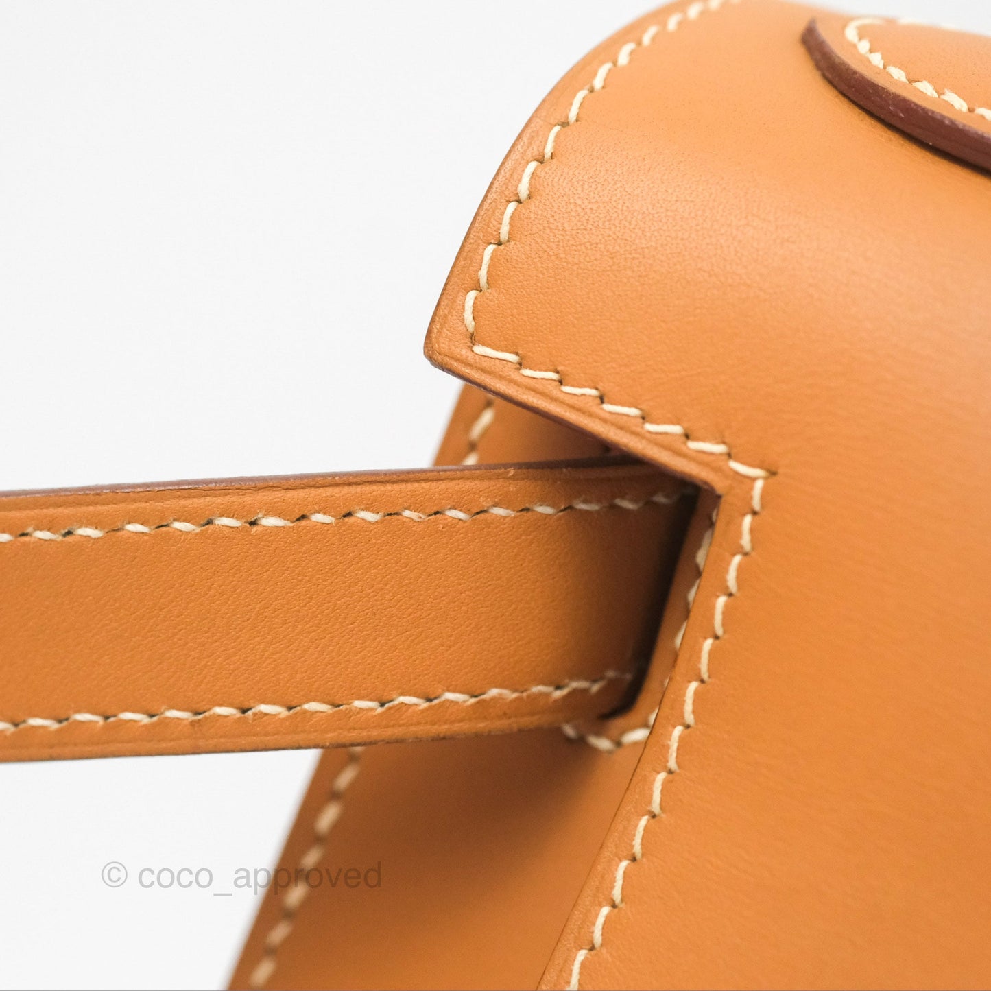 Hermès Vintage Kelly 28 Sellier Gold Calf Gold Hardware