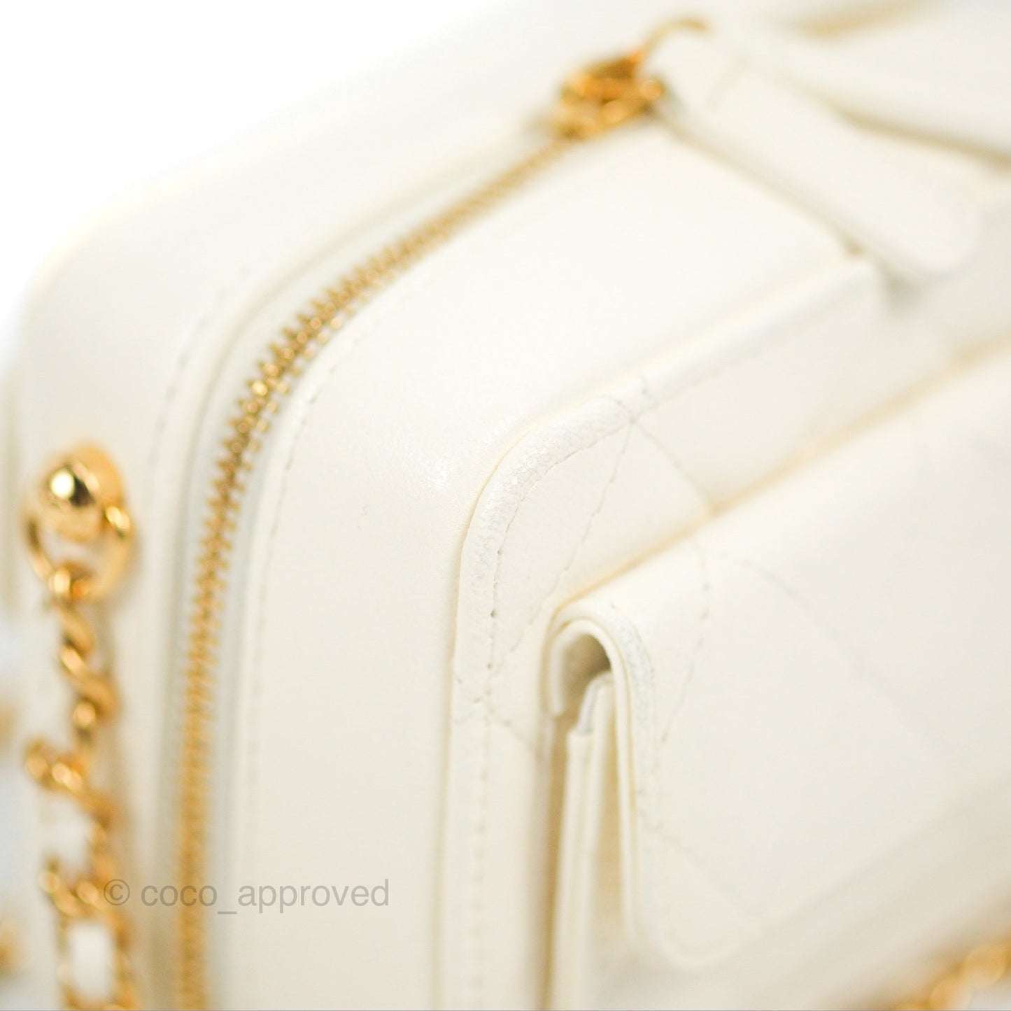 Chanel Mini Vanity Case with Chain White Lambskin Gold Hardware
