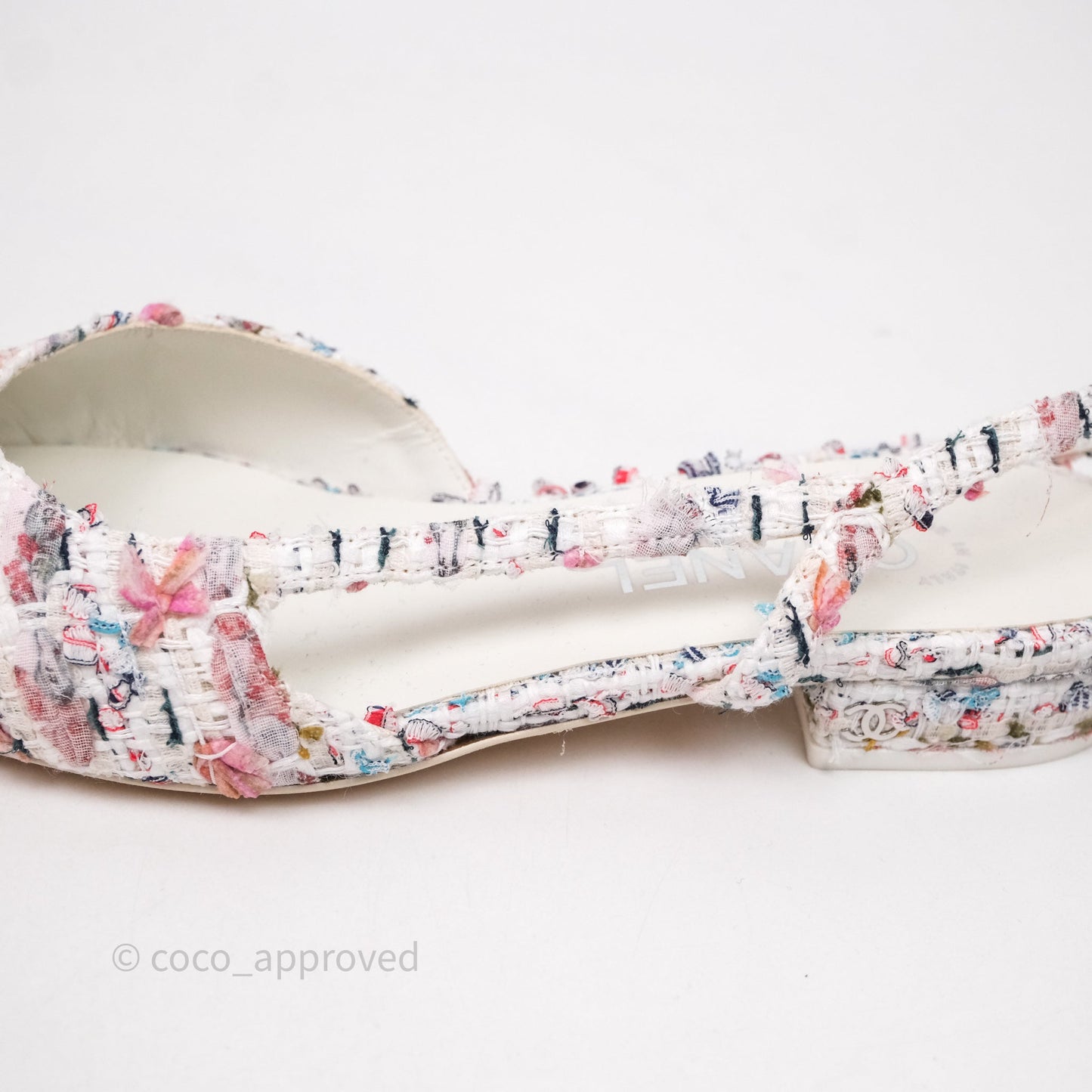 Chanel CC Slingback Flats Pink Tweed Size 39
