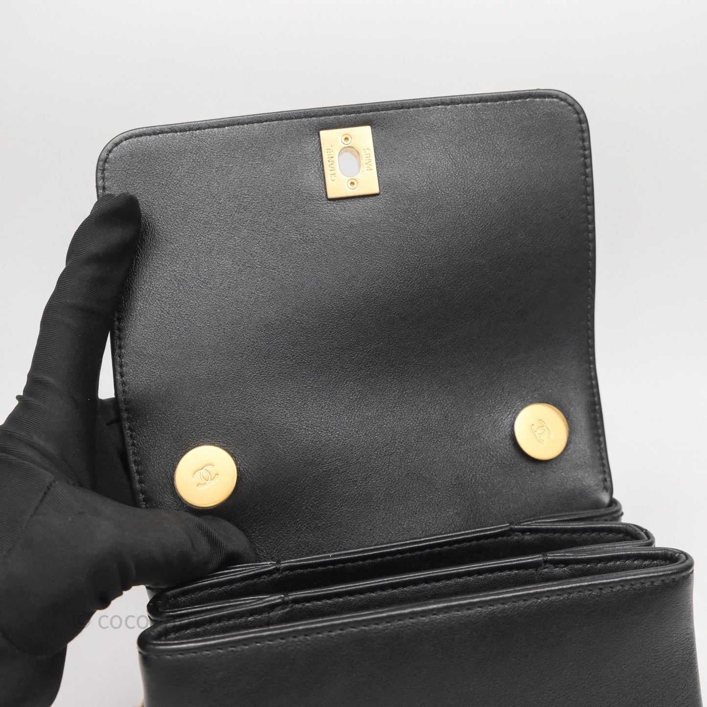 Chanel Pearl Chain Bag Black Calfskin Aged Gold Hardware