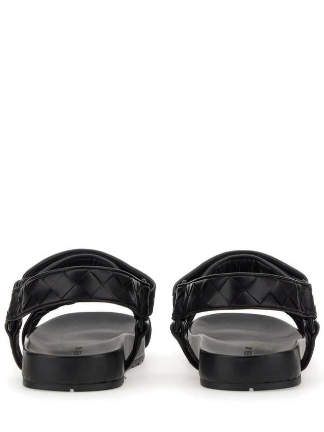 Luxury Bottega Veneta Trip Intrecciato Leather Sandals Black