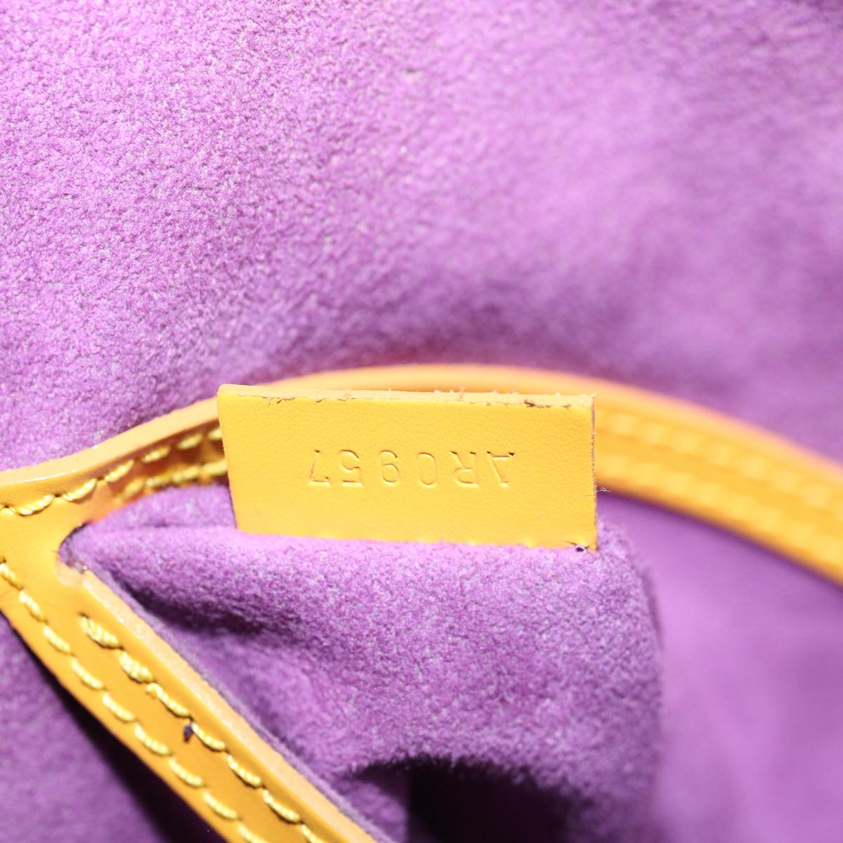 LOUIS VUITTON Epi Alma Hand Bag Tassili Yellow M52149 LV 67052