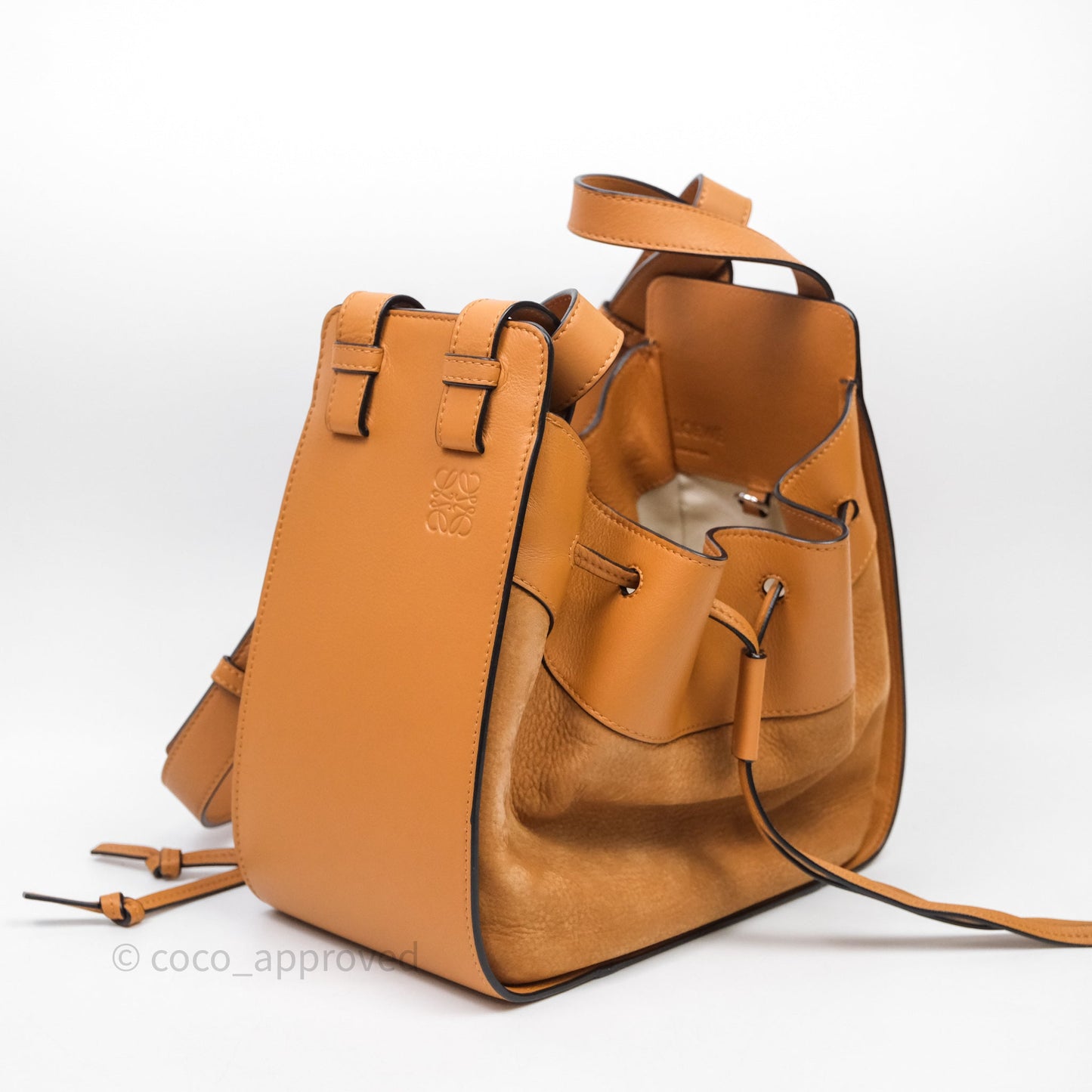 Loewe Small Hammock Drawstring Light Caramel Calfskin
