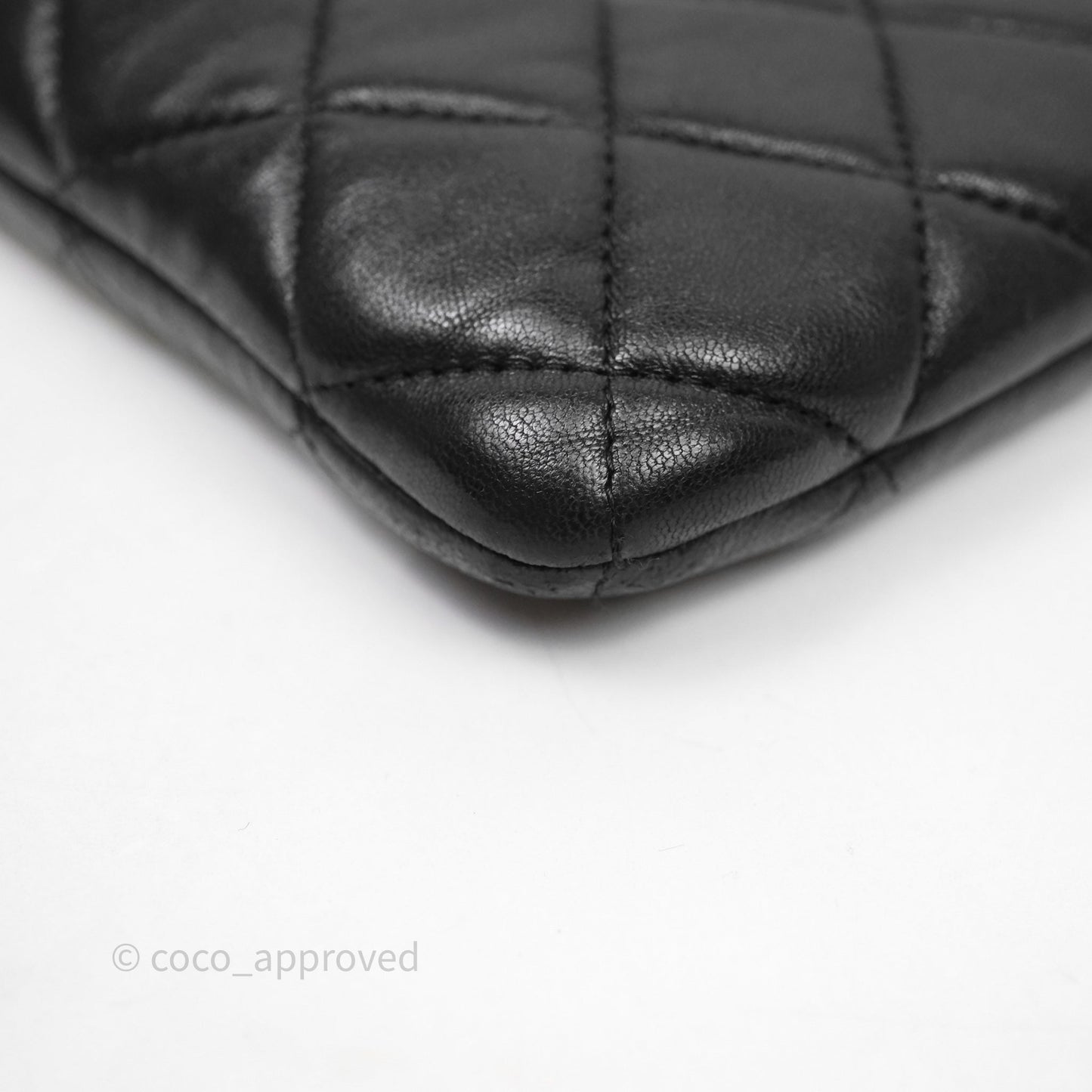 Chanel Classic Zipped Pouch Lambskin Black Gold Hardware