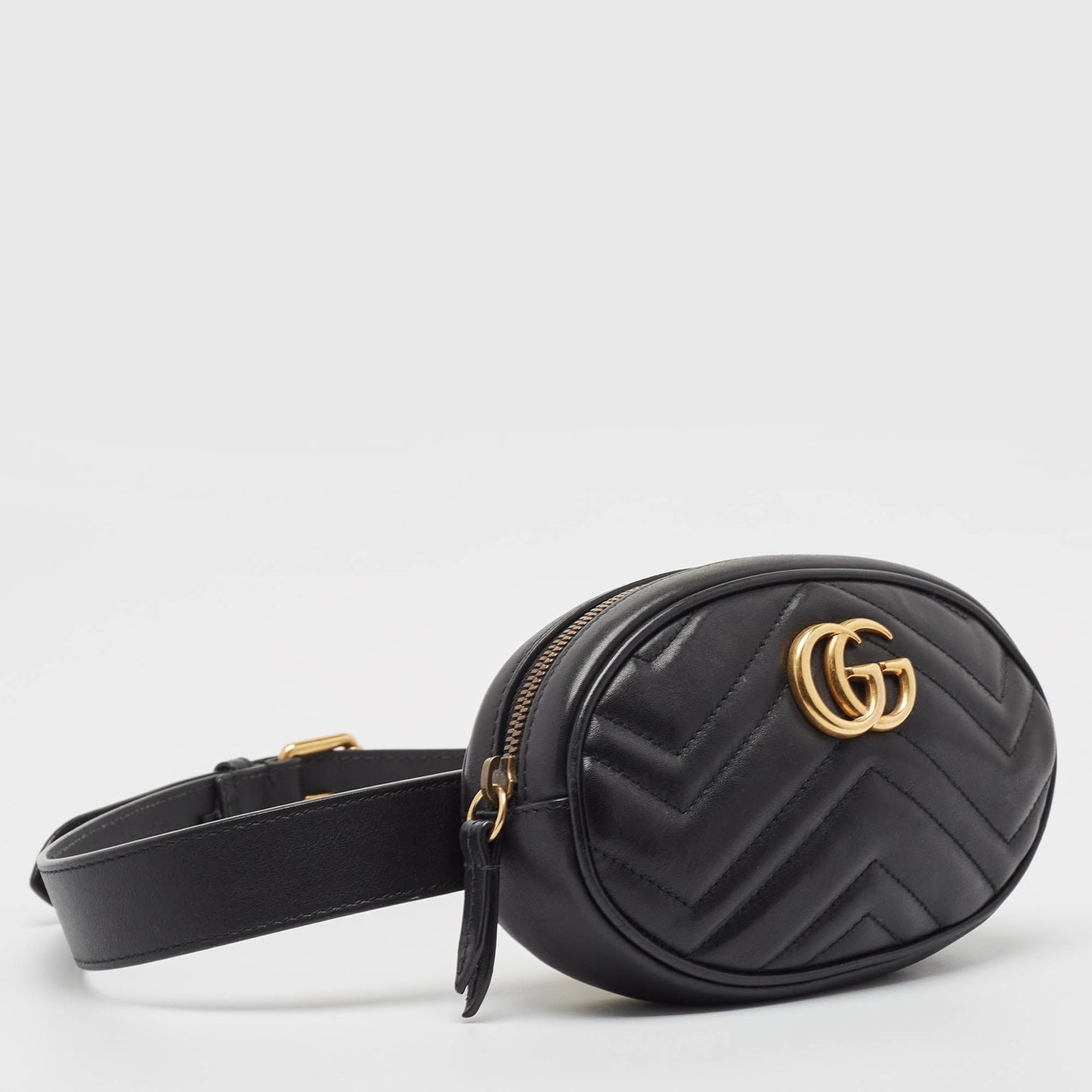 Luxury Gucci Trending 2025 Black Matelass&eacute; Leather Gg Marmont Belt Bag
