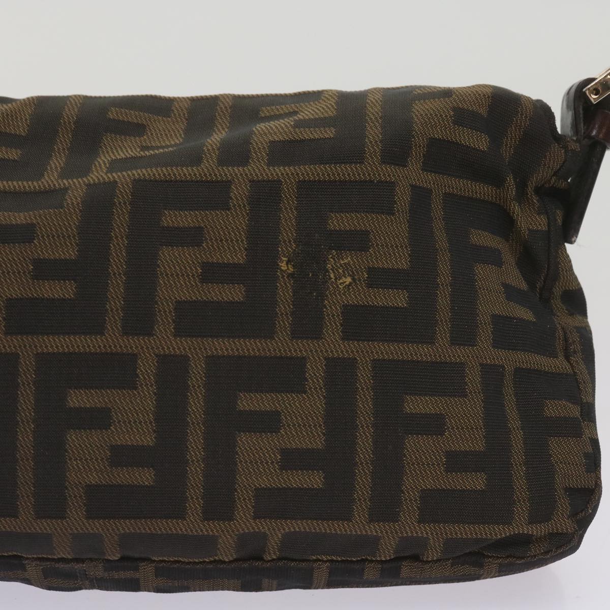 Luxury FendiZucchino Canvas Mamma Baguette Shoulder Bag Brown Black67285