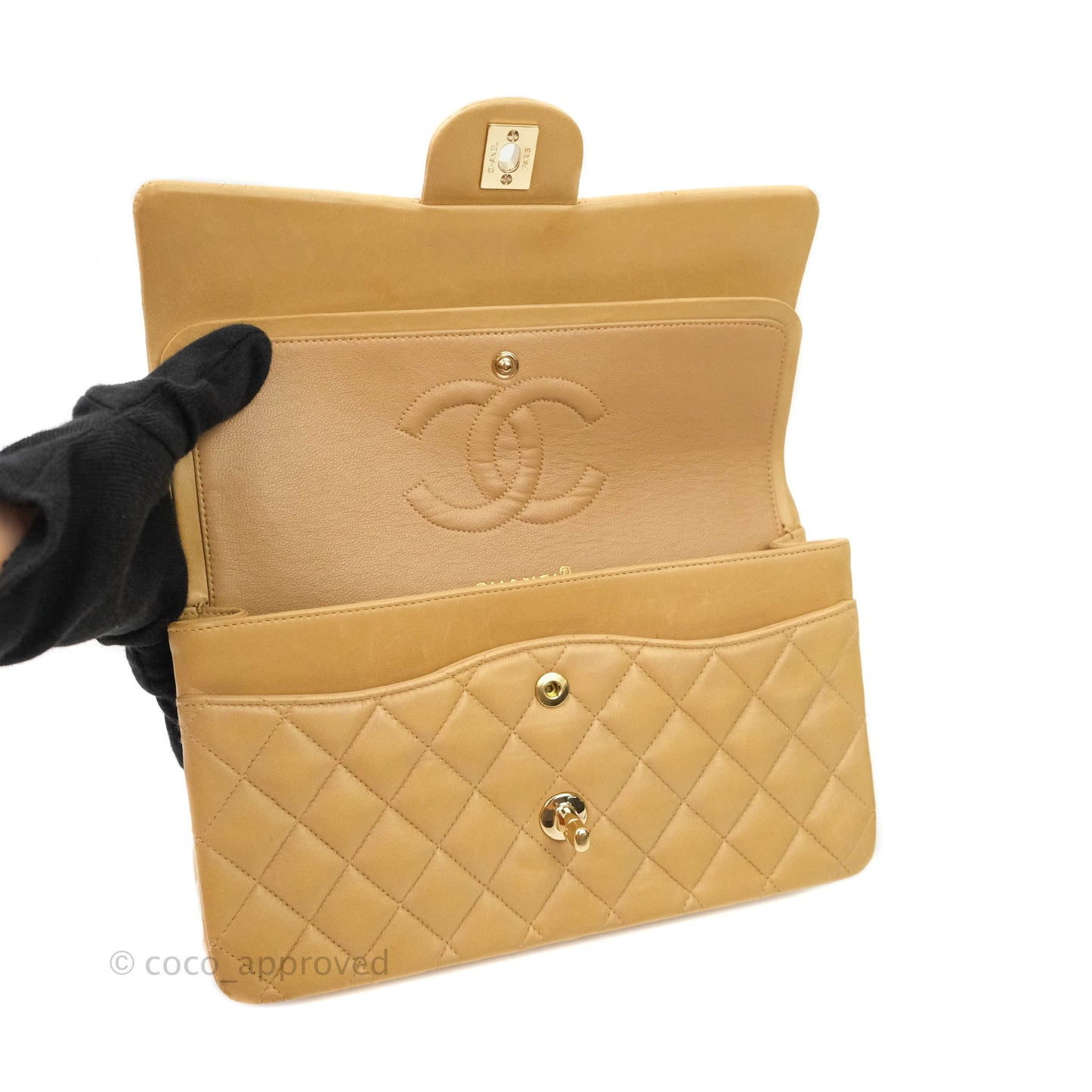 Chanel Classic Vintage M/L Medium Double Flap Bag Beige Lambskin 24K Gold Hardware