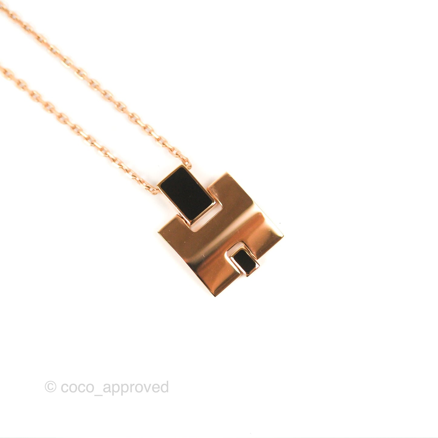 Hermès Eileen Pendant Necklace Rose Noir