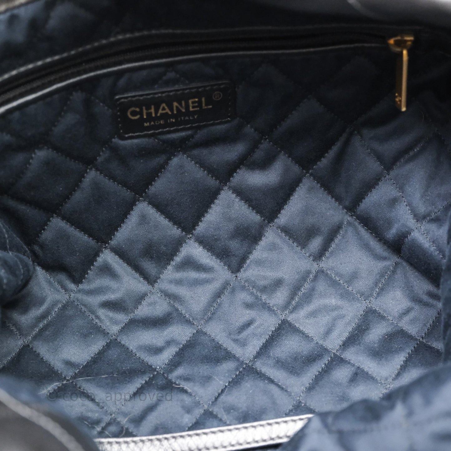 Chanel 22 Bag Medium Dark Grey Calfskin Gold Hardware