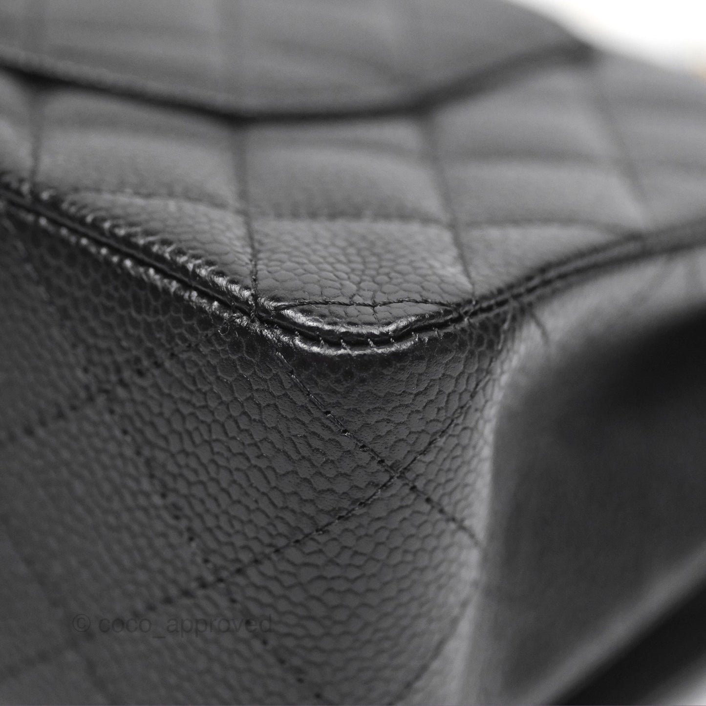 Chanel Classic M/L Medium Flap Quilted Black Caviar Gold Hardware