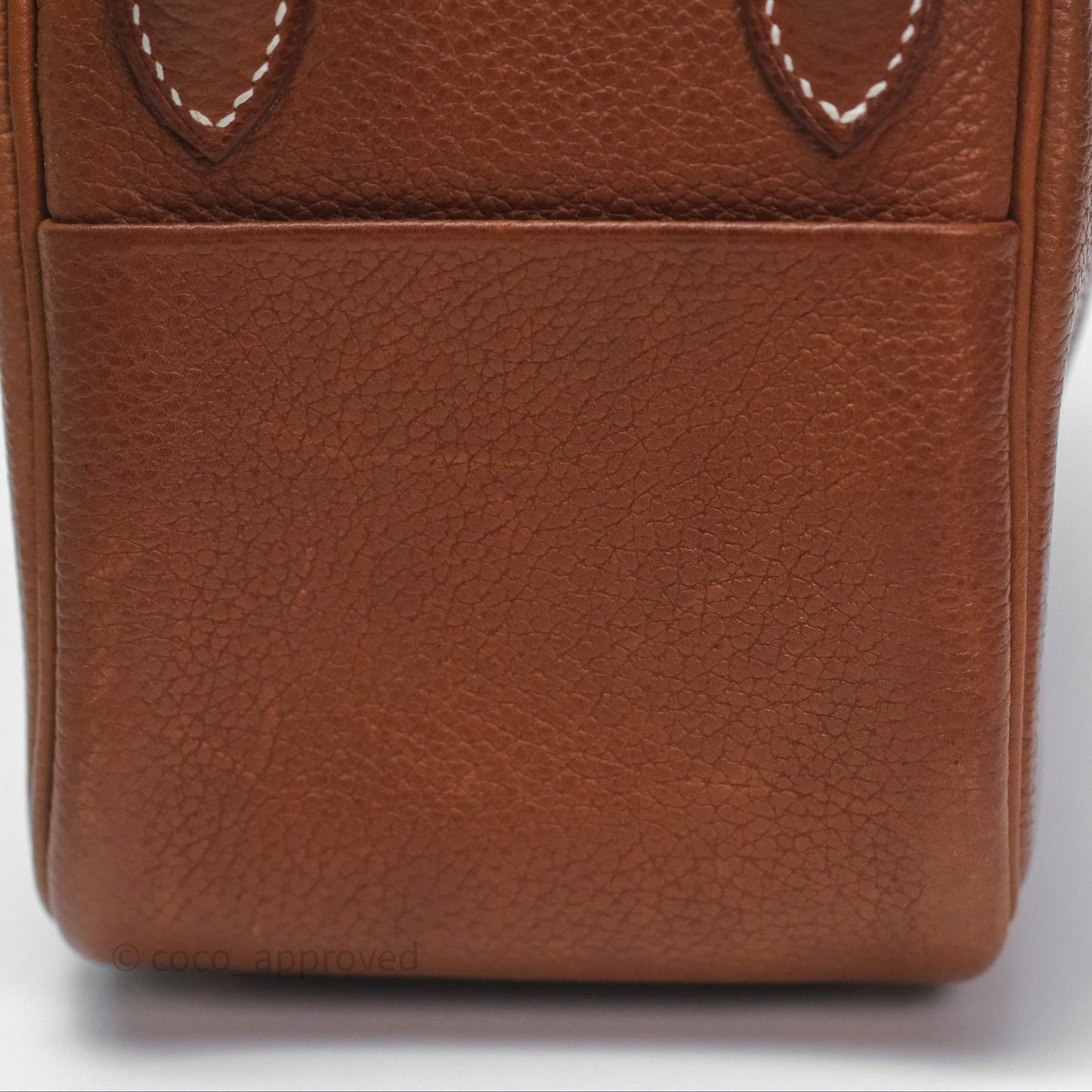 Hermès Mini Lindy 20 Fauve 34 Barenia Gold Hardware