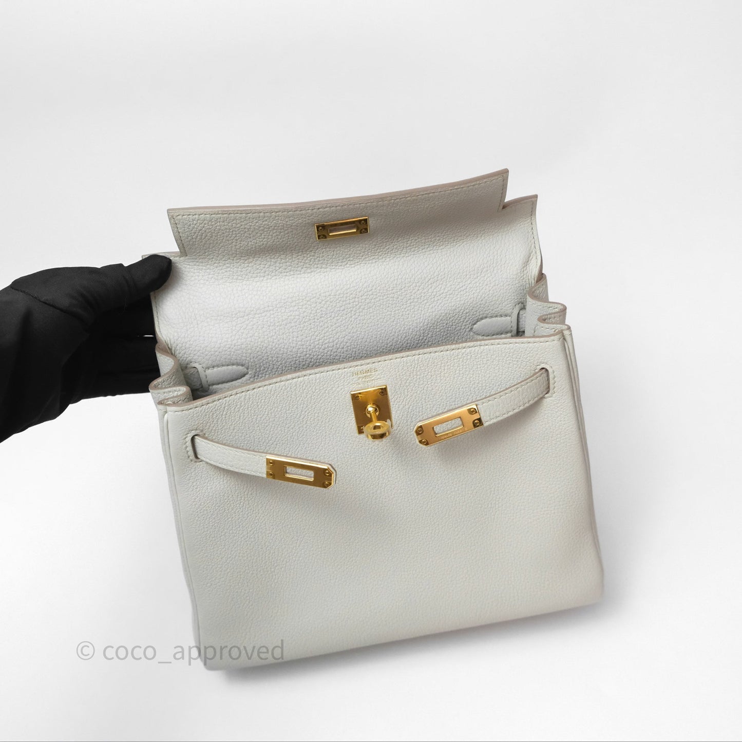 Hermès Retourne Kelly 25 Beton 8L Togo Gold Hardware