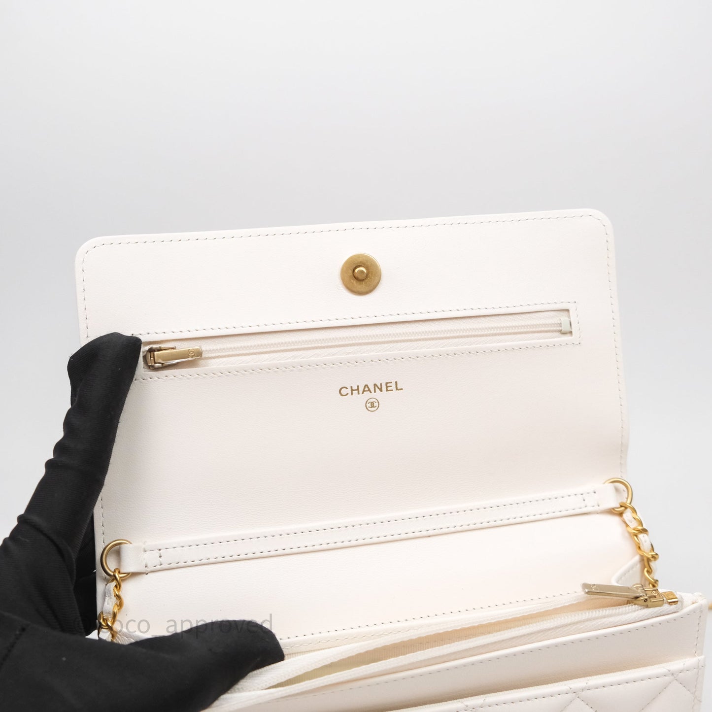 Chanel Coco Heart Chain WOC Ivory White Lambskin Aged Gold Hardware 22K