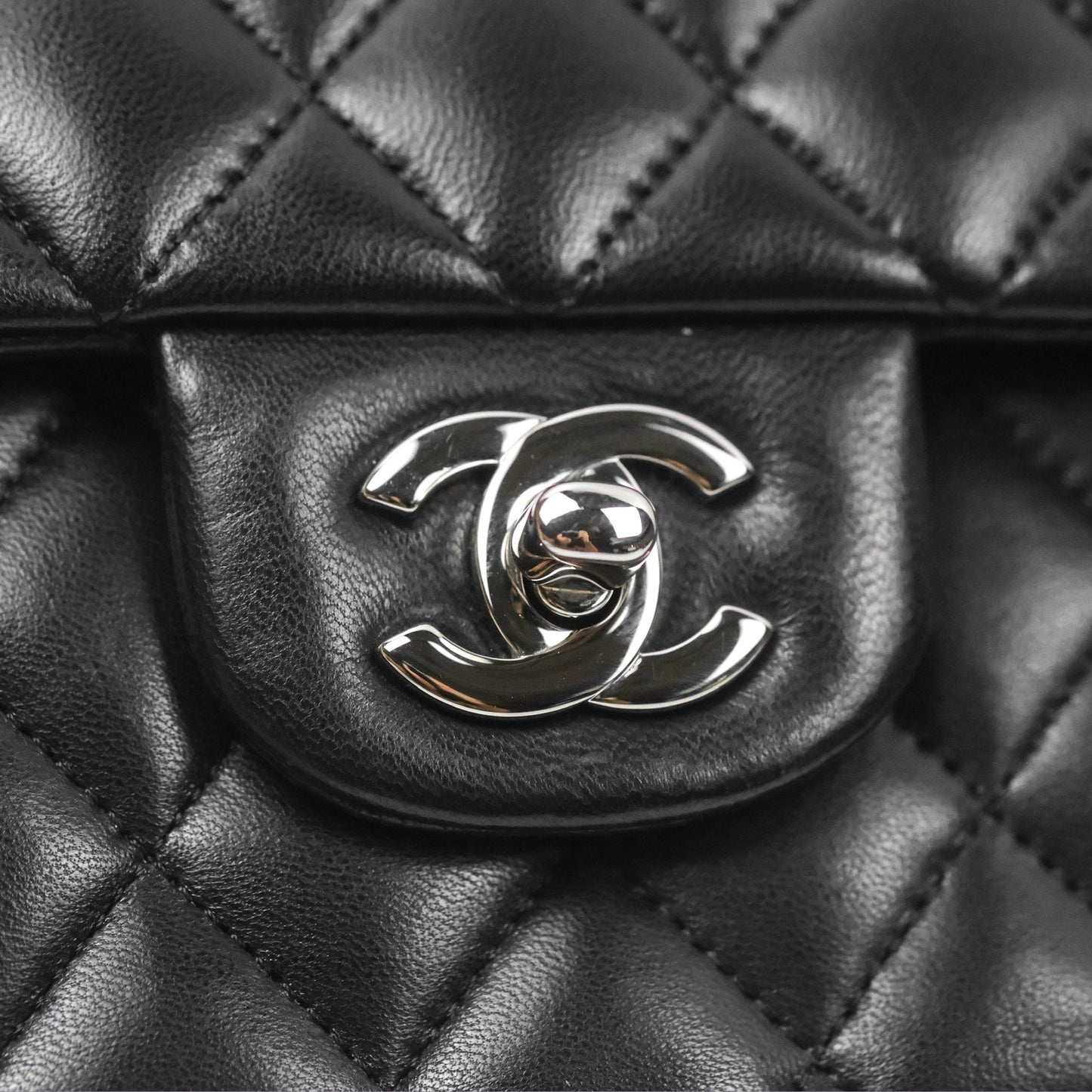Chanel Classic M/L Medium Flap Quilted Black Lambskin Silver Hardware