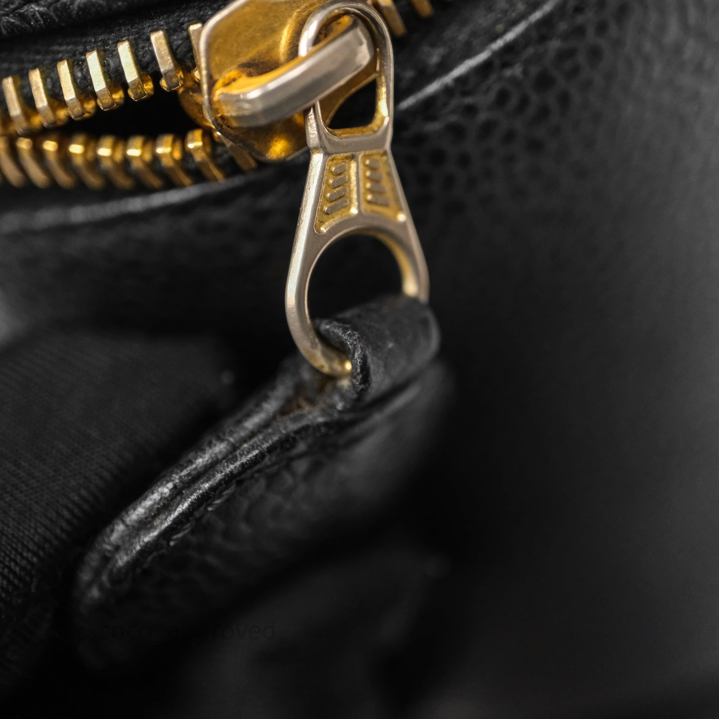 Chanel Vintage Vanity Case Black Caviar Gold Hardware
