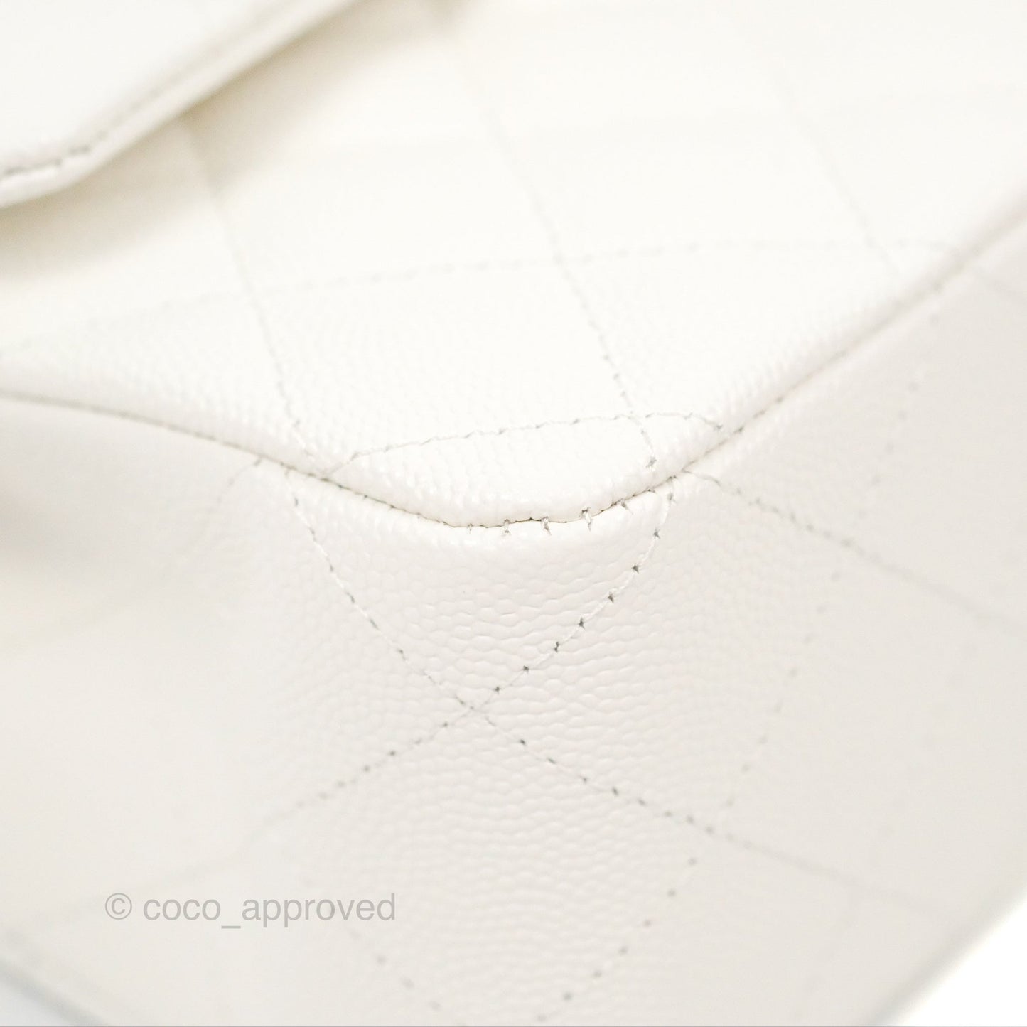 Chanel Classic M/L Medium Flap Quilted White Caviar Gold Hardware