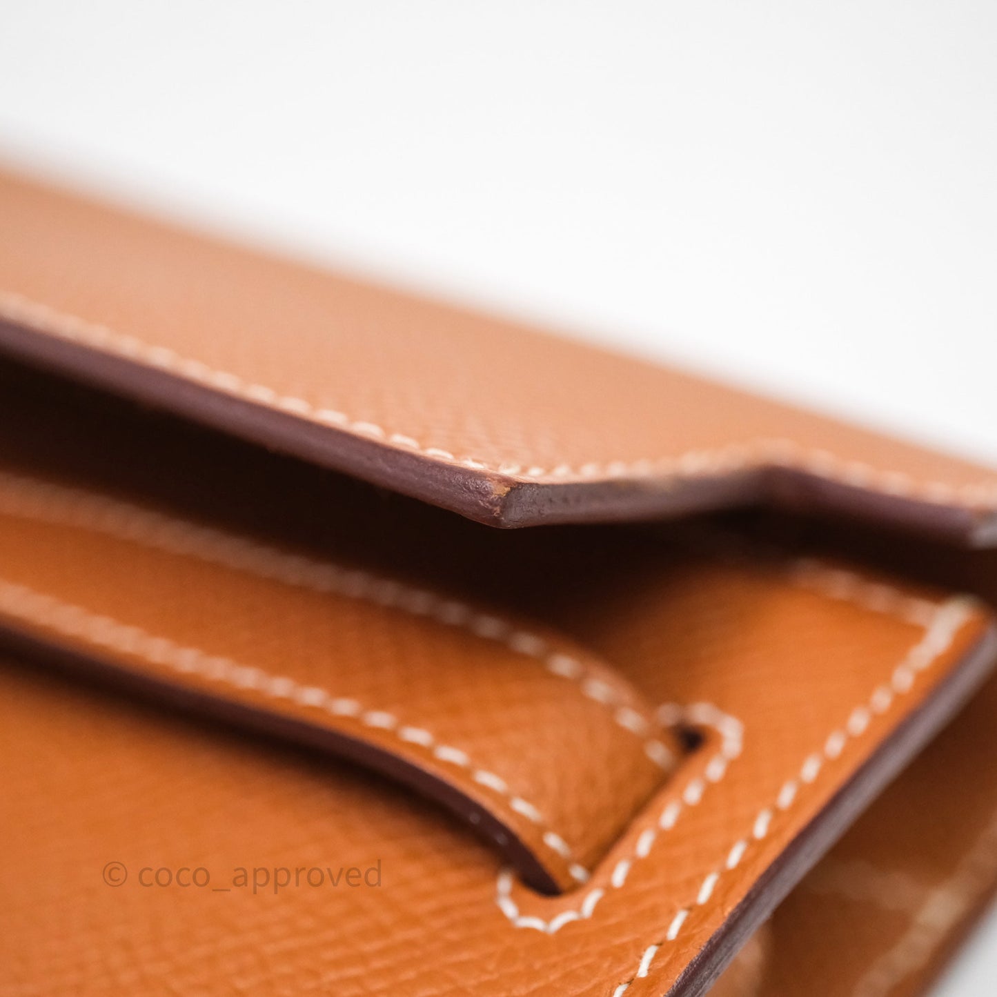 Hermès Kelly To Go Wallet Gold 37 Epsom Gold Hardware