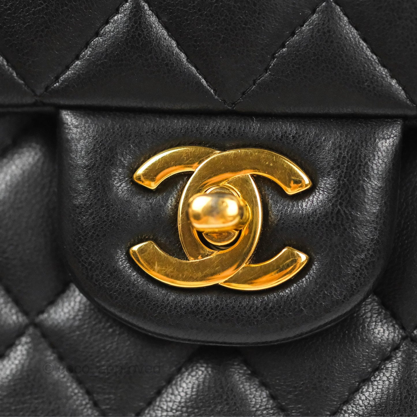 Chanel Classic M/L Medium Flap Quilted Black Lambskin Gold Hardware