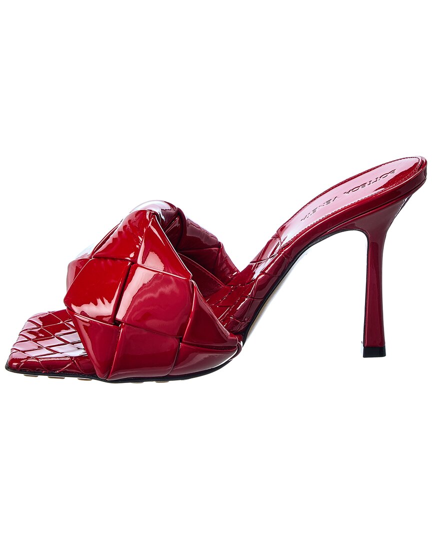 Luxury Bottega Veneta The Lido Intrecciato Patent Sandal